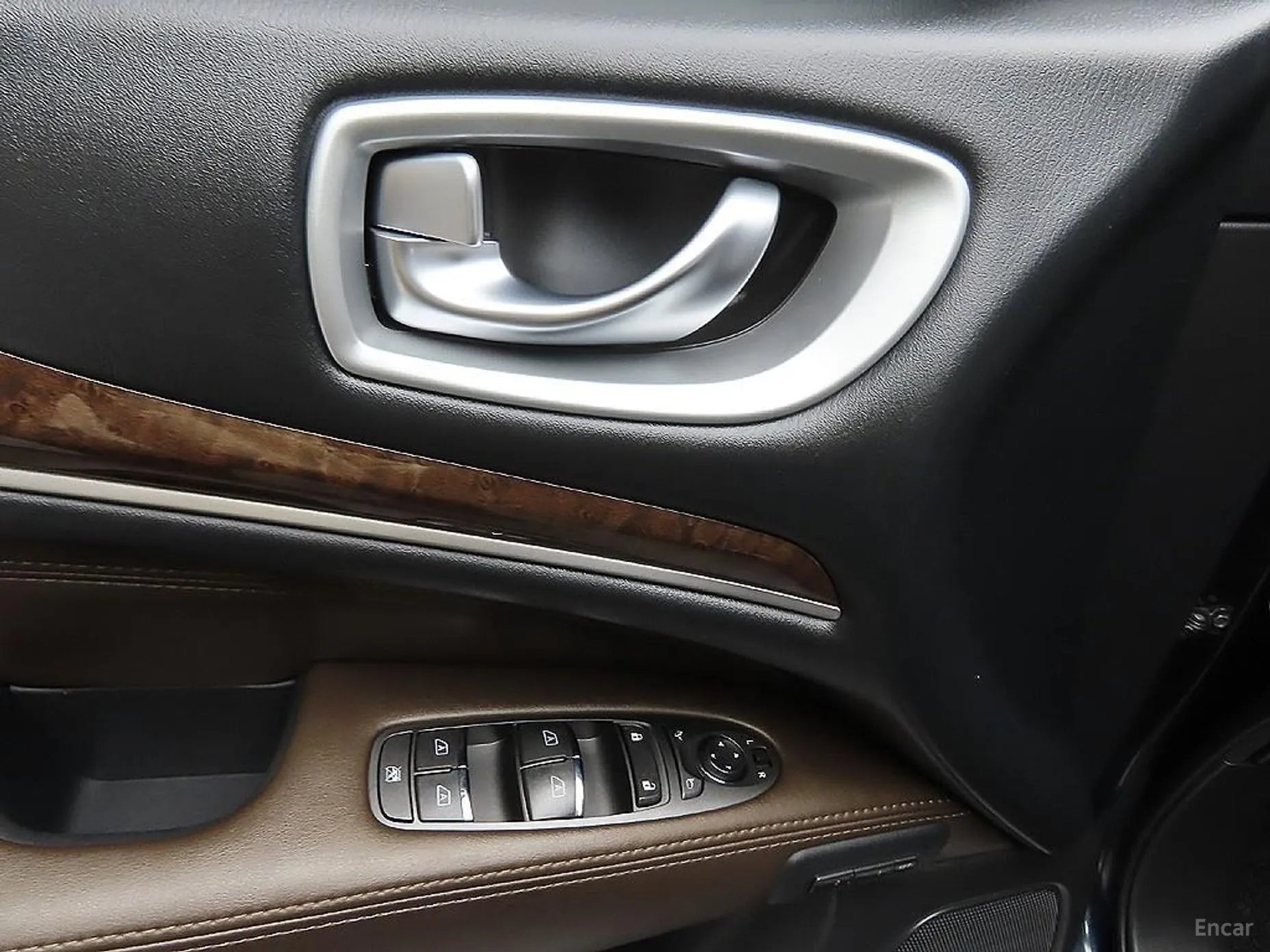 Infiniti QX60 превью 13