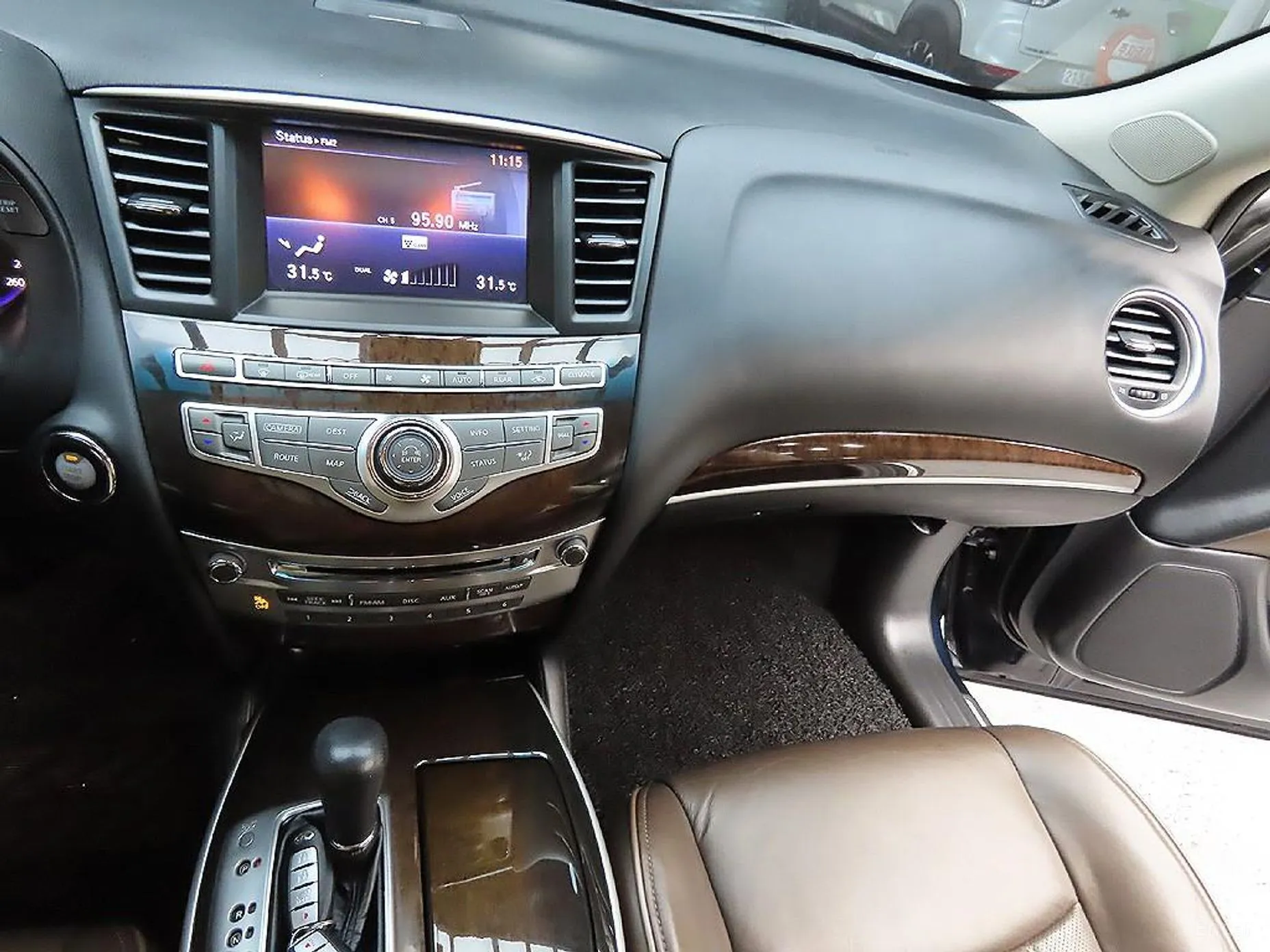 Infiniti QX60 превью 9