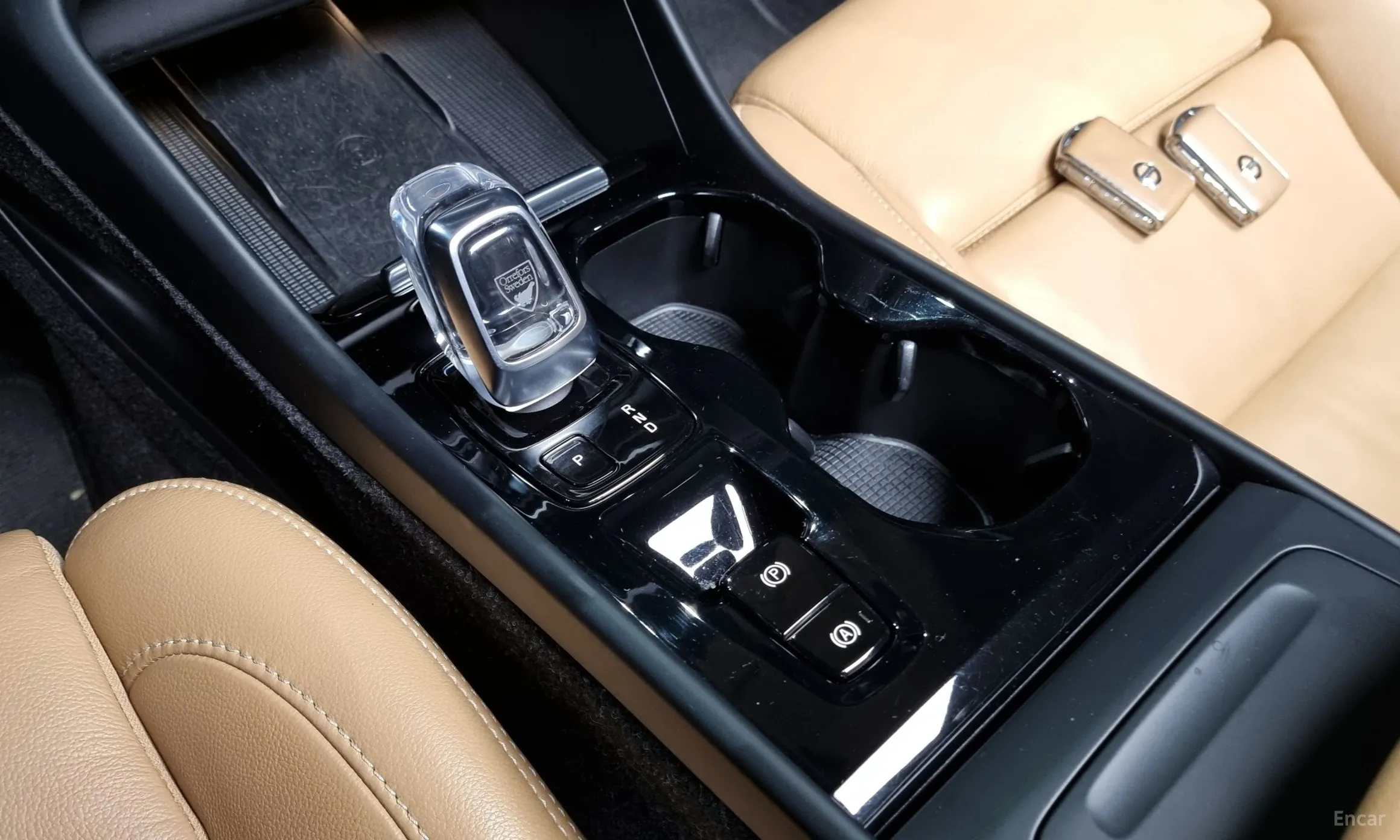Volvo XC40 превью 9
