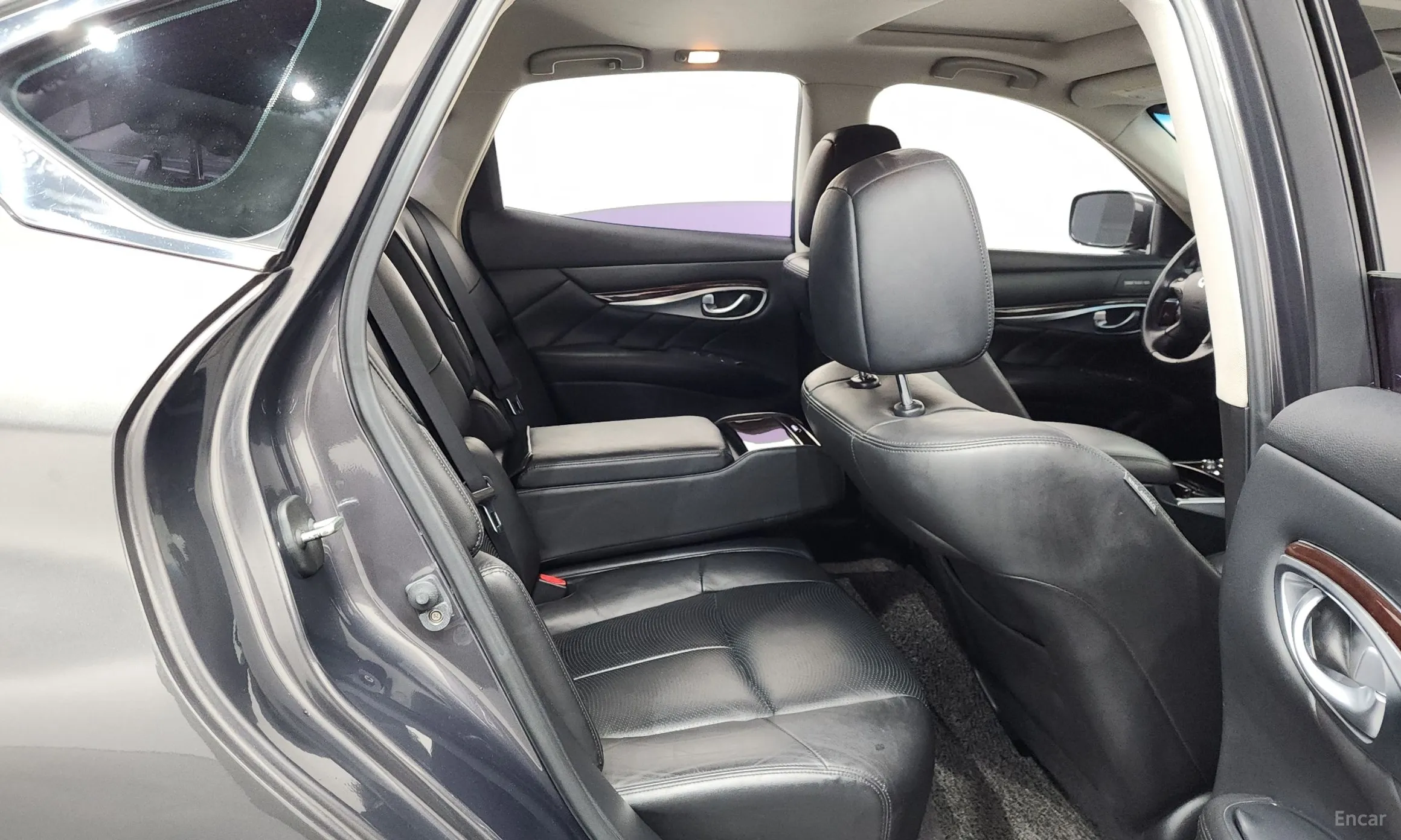 Infiniti M37 превью 12