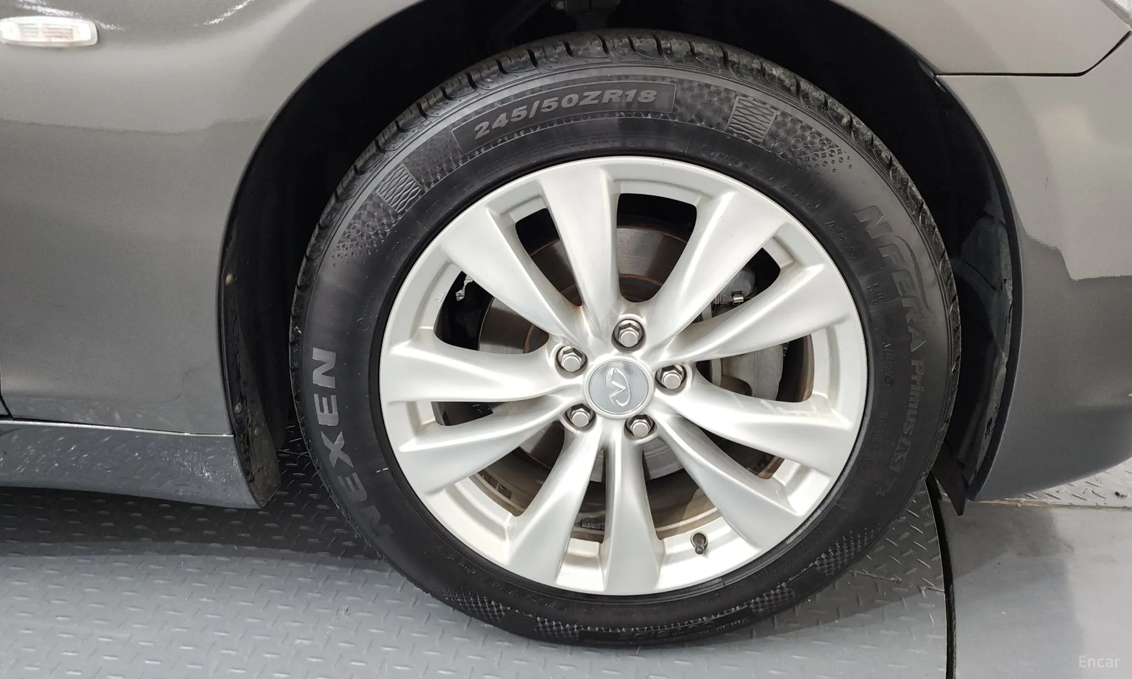 Infiniti M37 превью 5