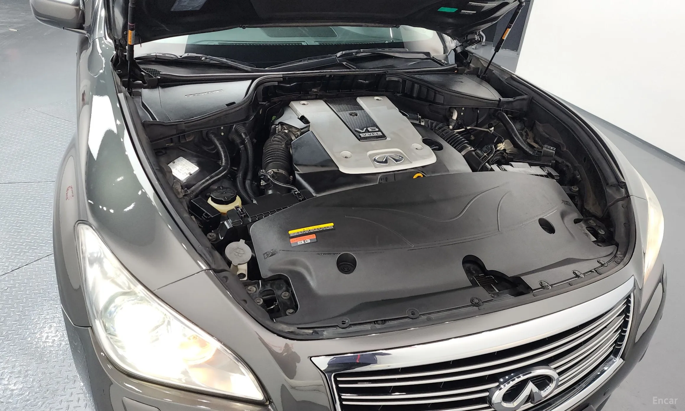 Infiniti M37 превью 6