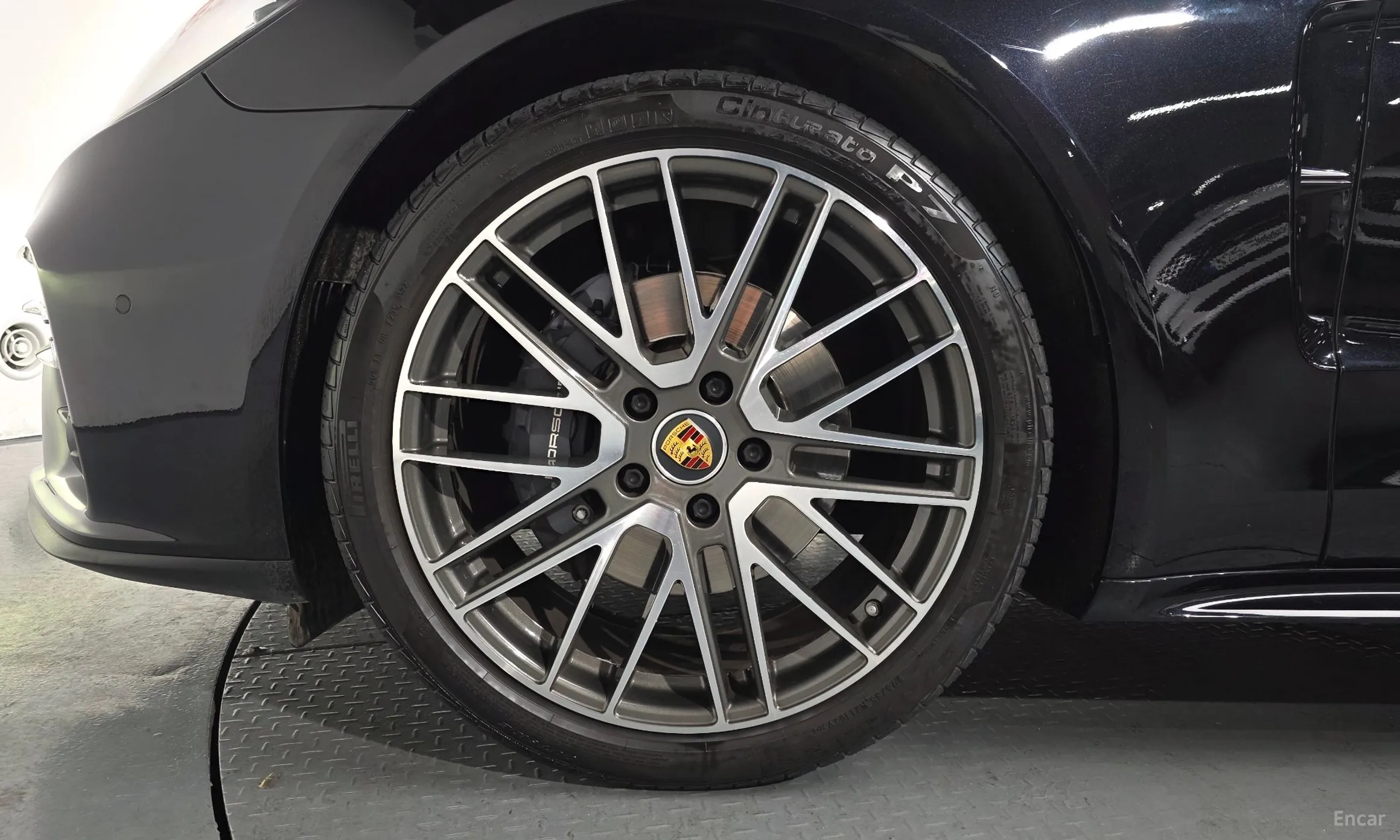Porsche Panamera (971) превью 5