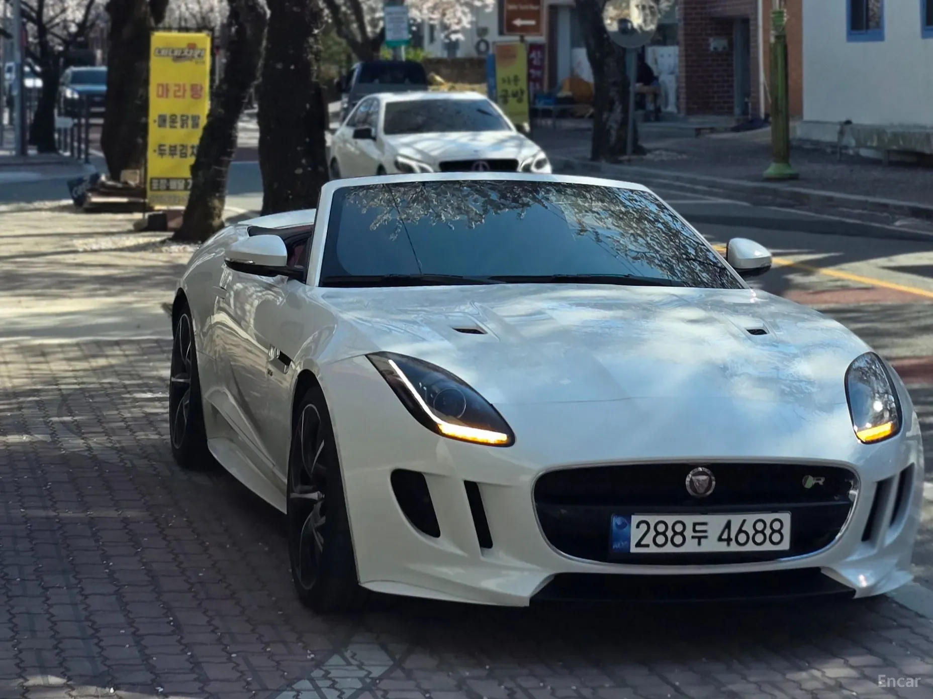 Jaguar F-TYPE превью 3