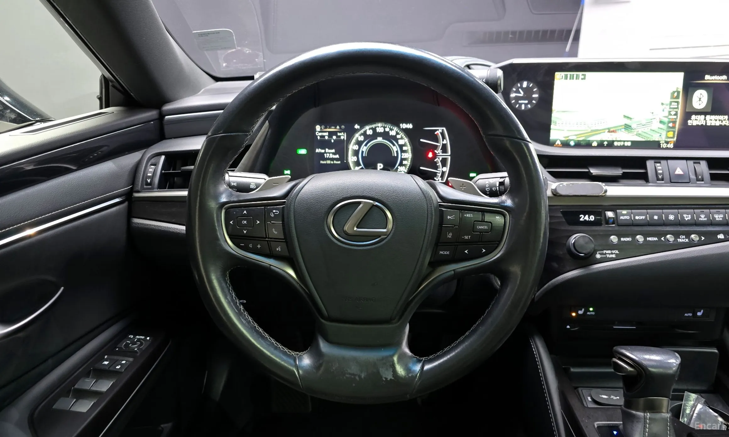 Lexus ES300h 7th Generation превью 13