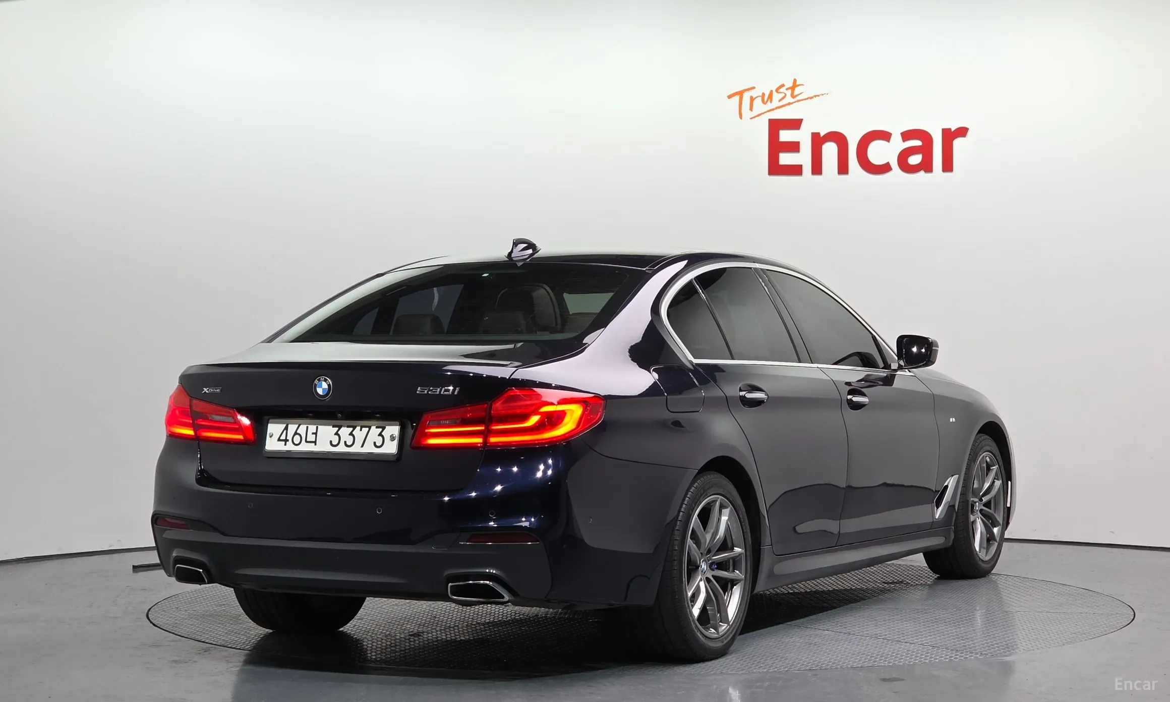 BMW 5 Series (G30) превью 2