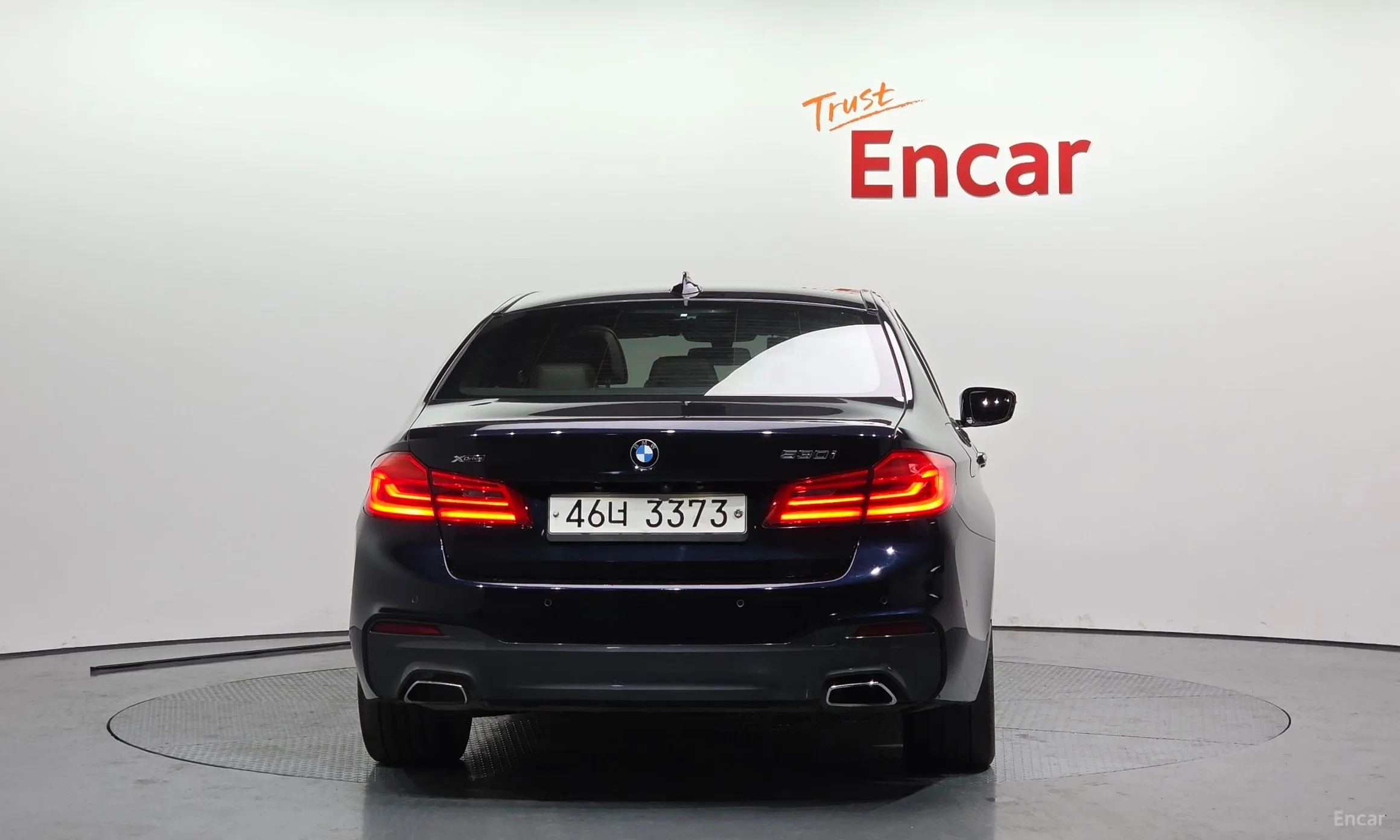 BMW 5 Series (G30) превью 4