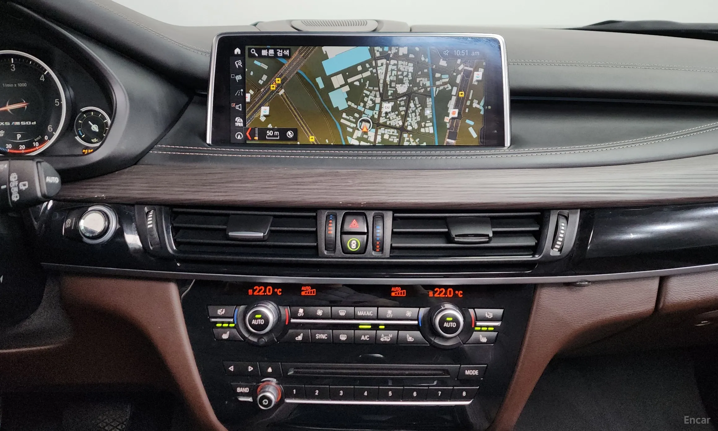 BMW X5 (F15) превью 14
