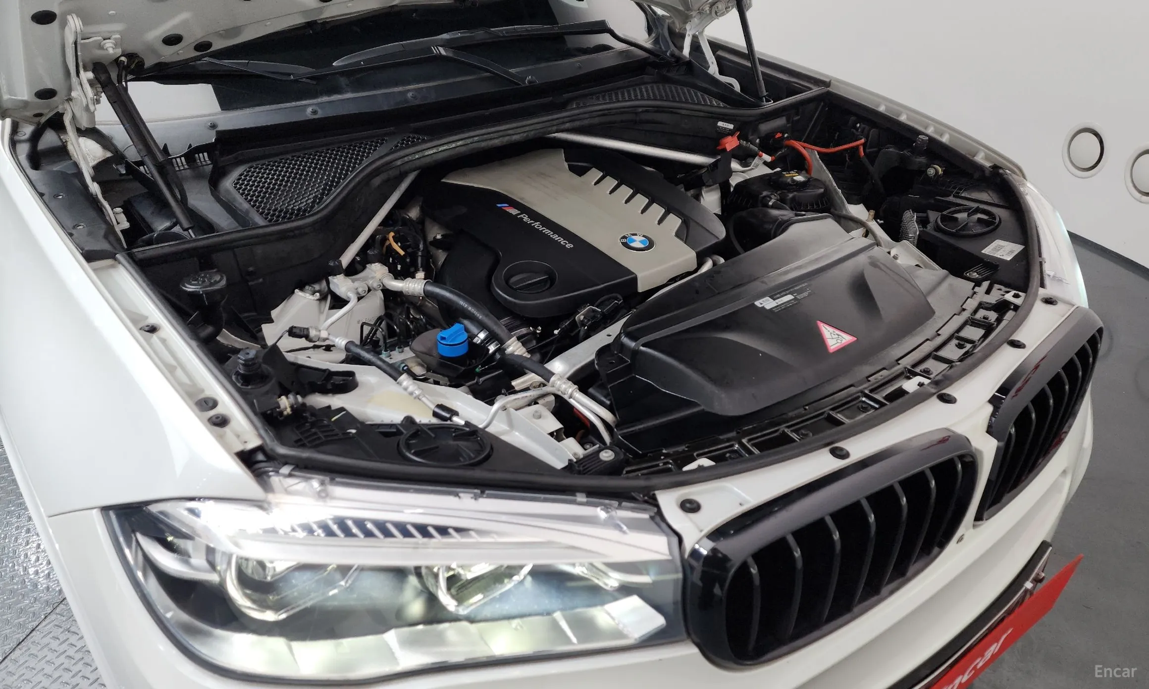 BMW X5 (F15) превью 6