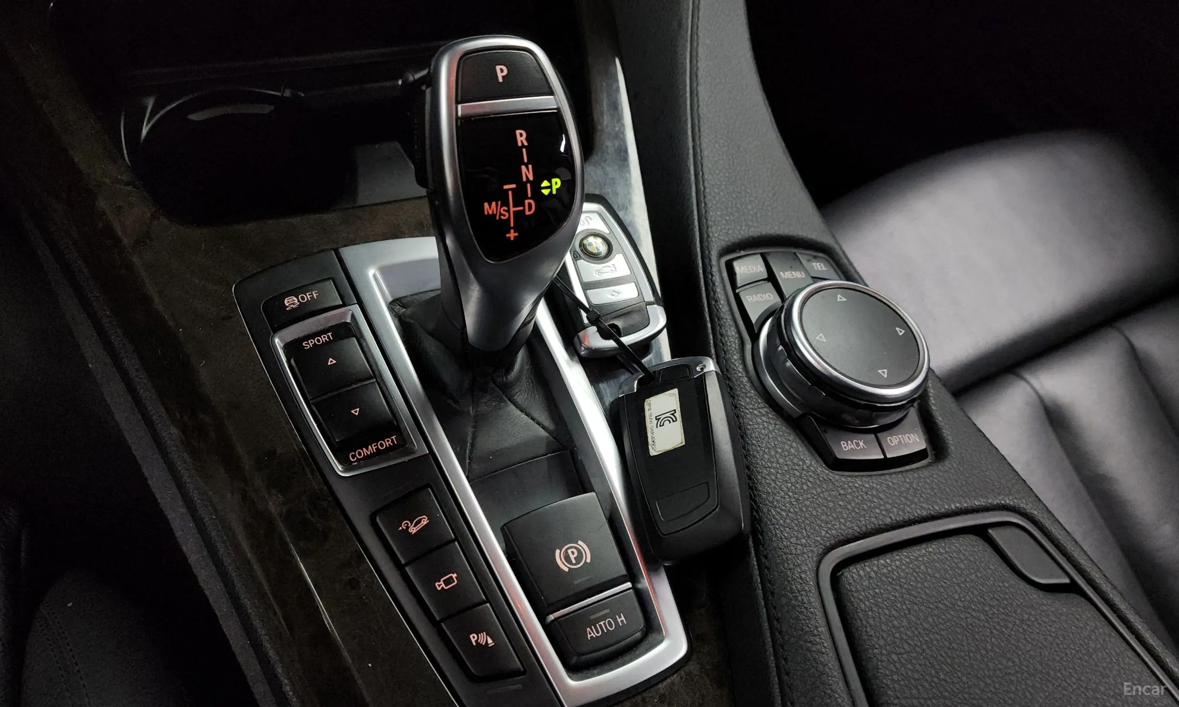 BMW 6 Series (F12) превью 9