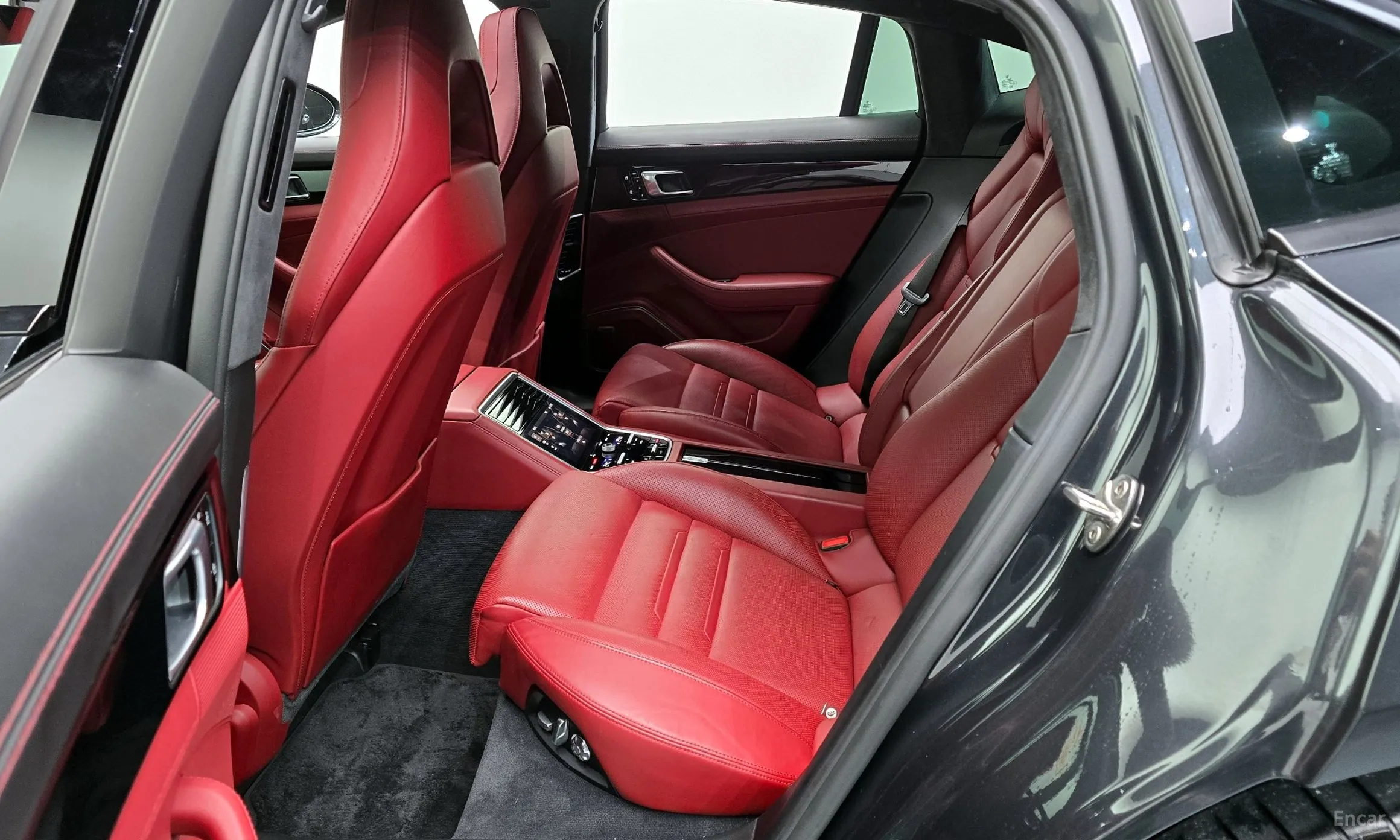 Porsche Panamera (971) превью 12