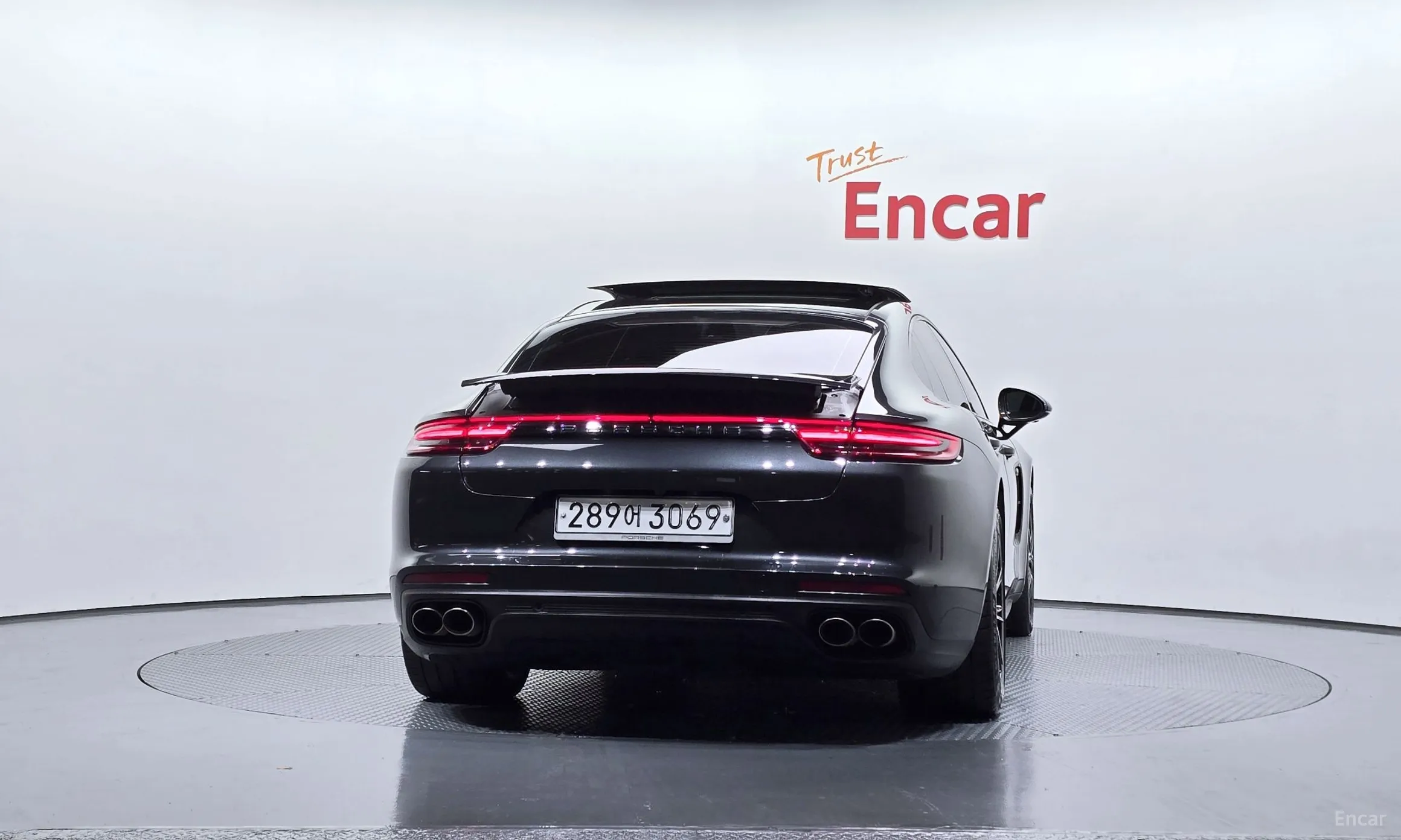 Porsche Panamera (971) превью 4