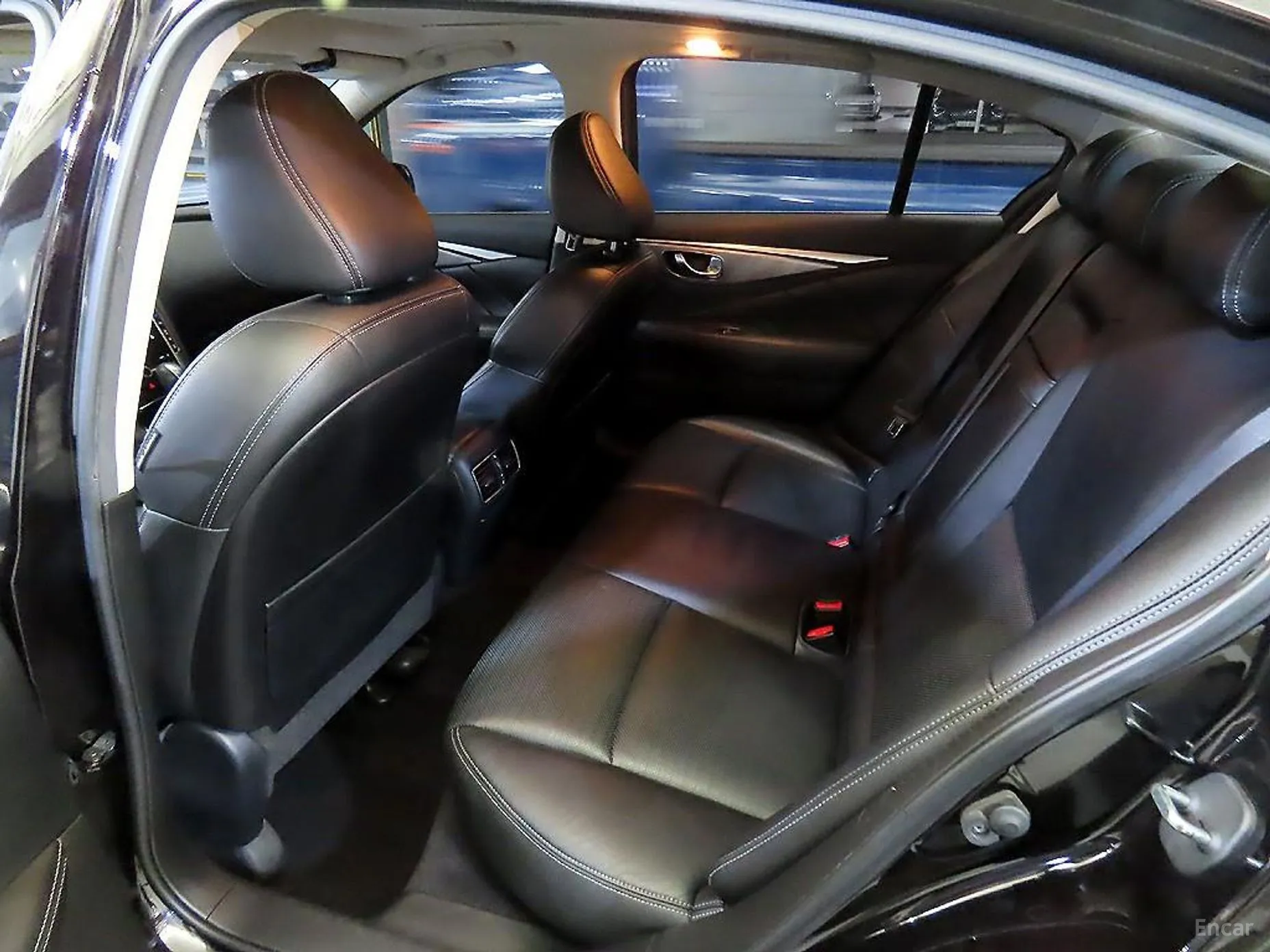 Infiniti Q50 превью 10