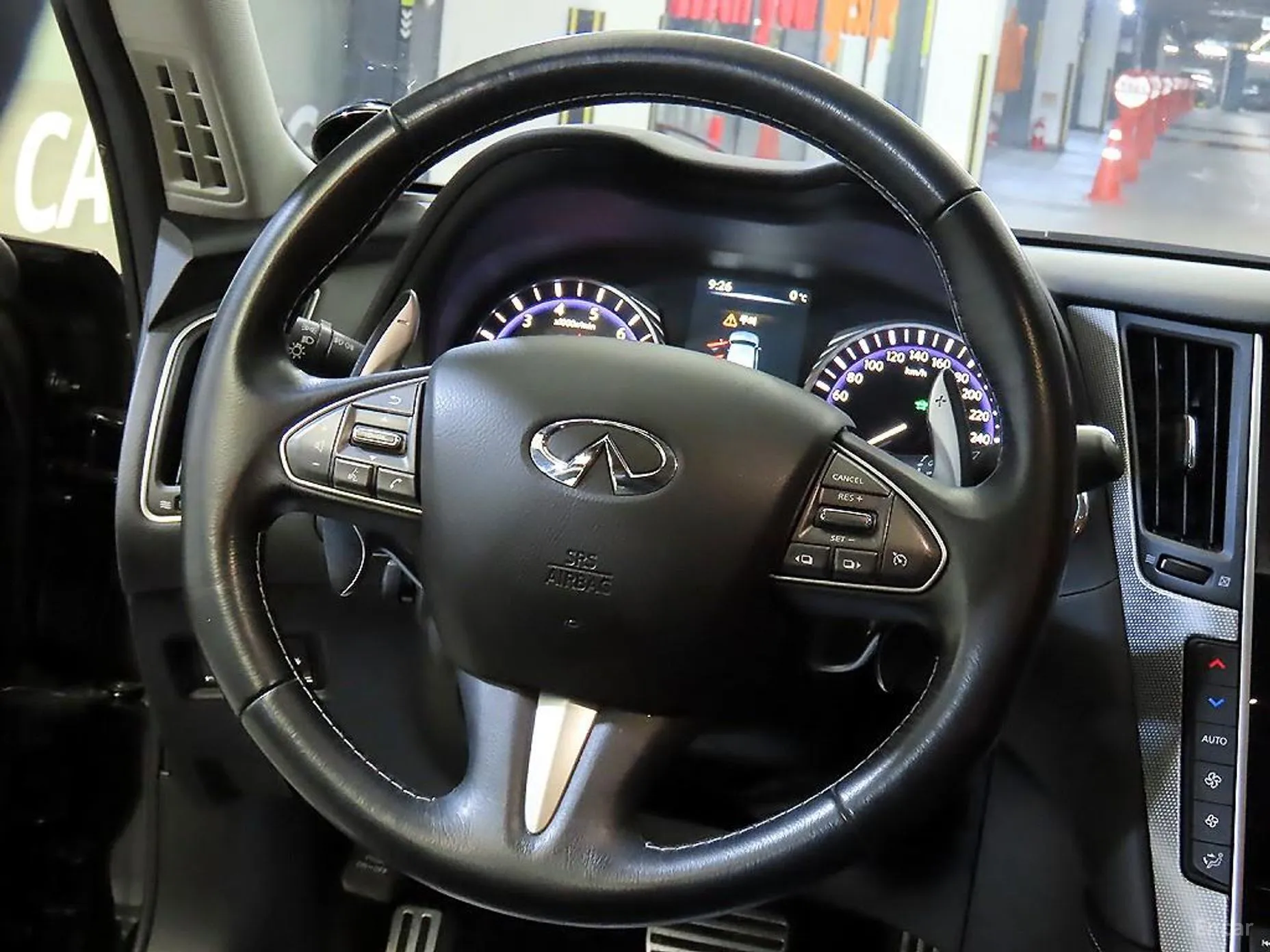 Infiniti Q50 превью 12