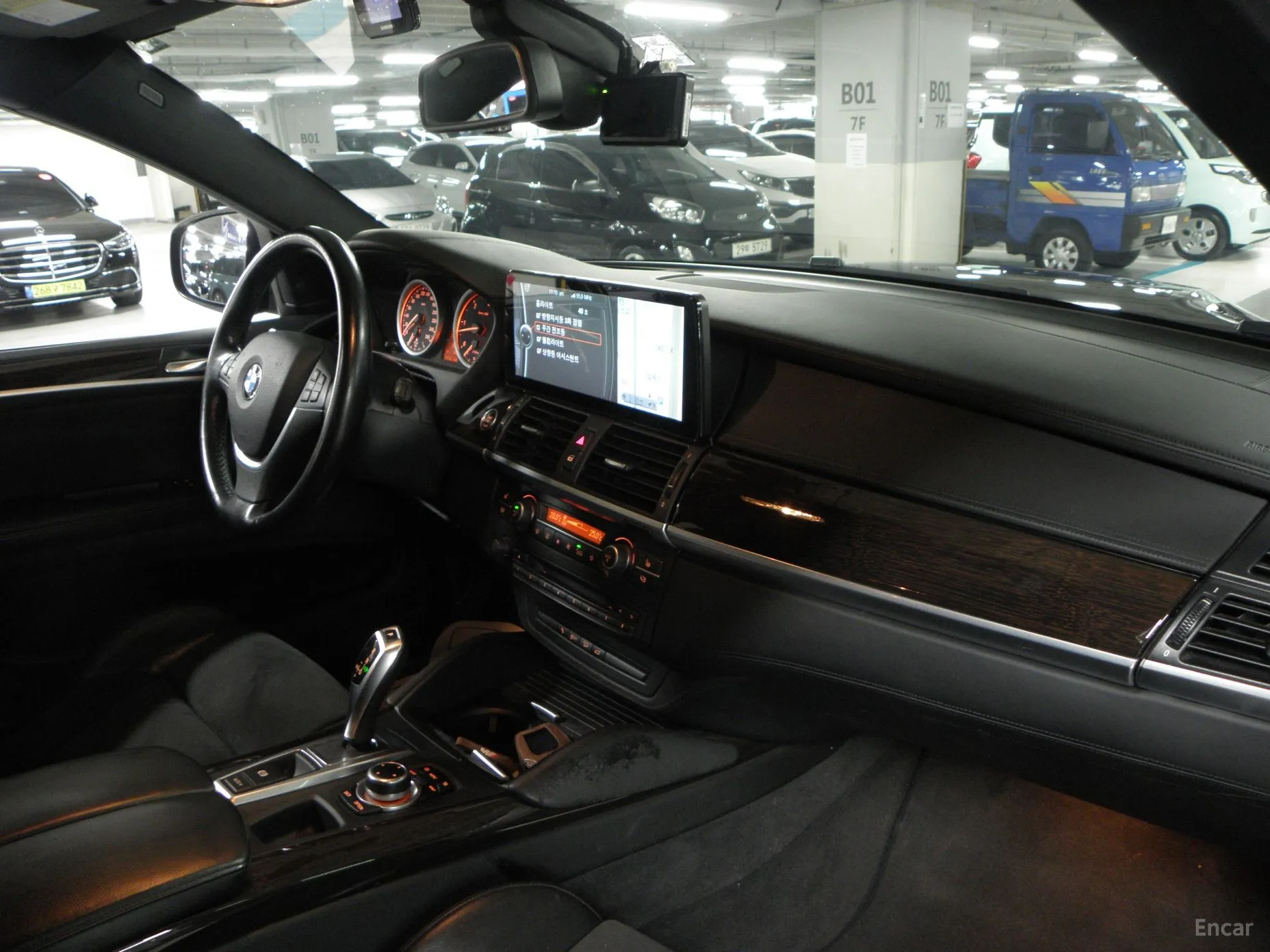 BMW X6 (E71) превью 9