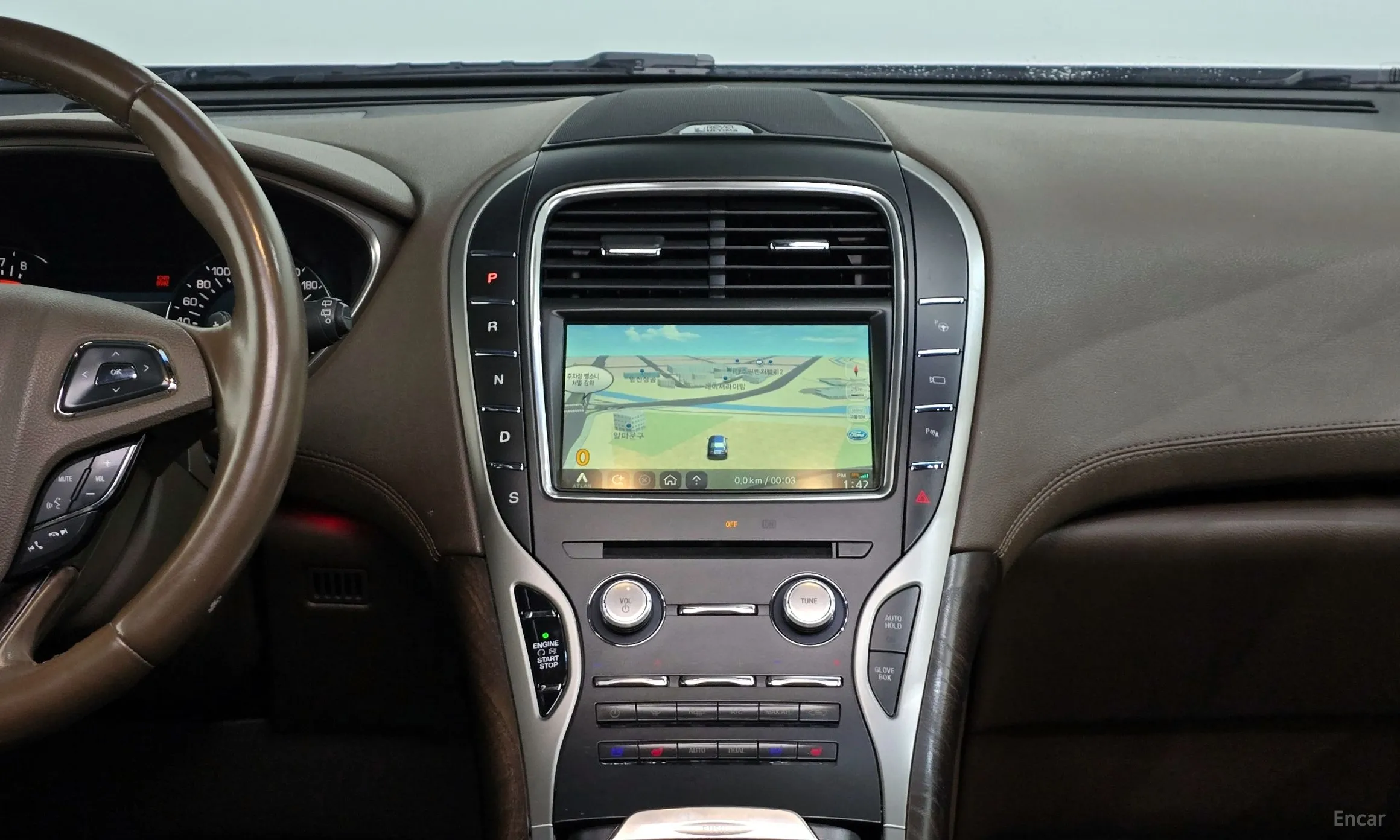 Lincoln MKX 2nd Generation превью 14