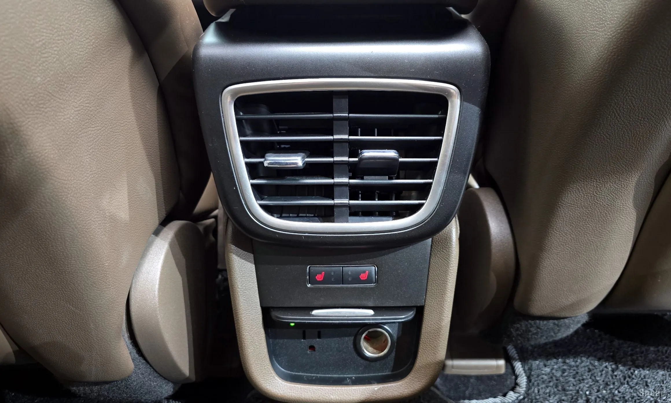 Lincoln MKX 2nd Generation превью 19