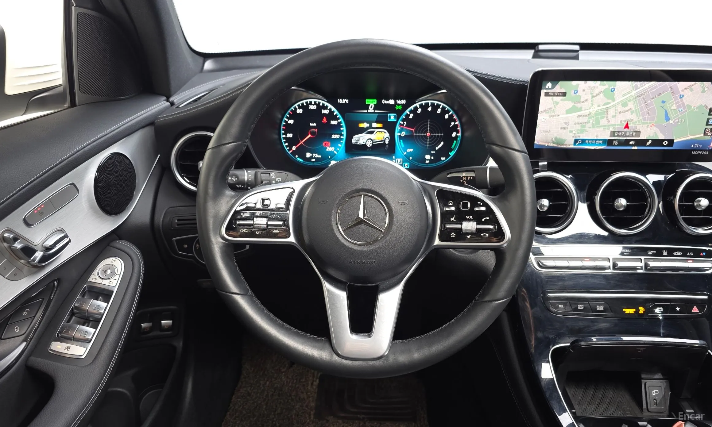 Mercedes Benz GLC-Class X253 превью 13