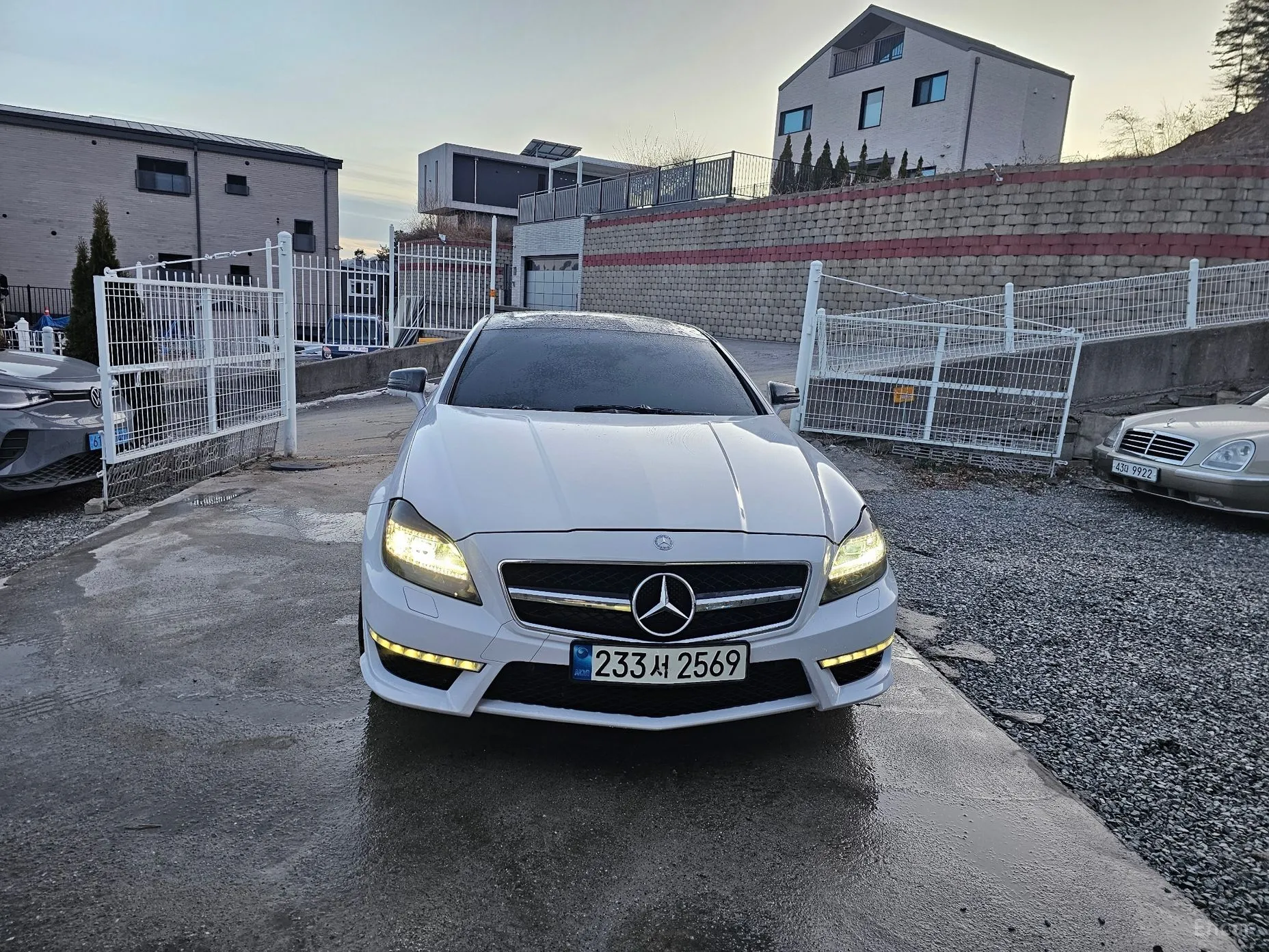 Mercedes Benz CLS-Class W218