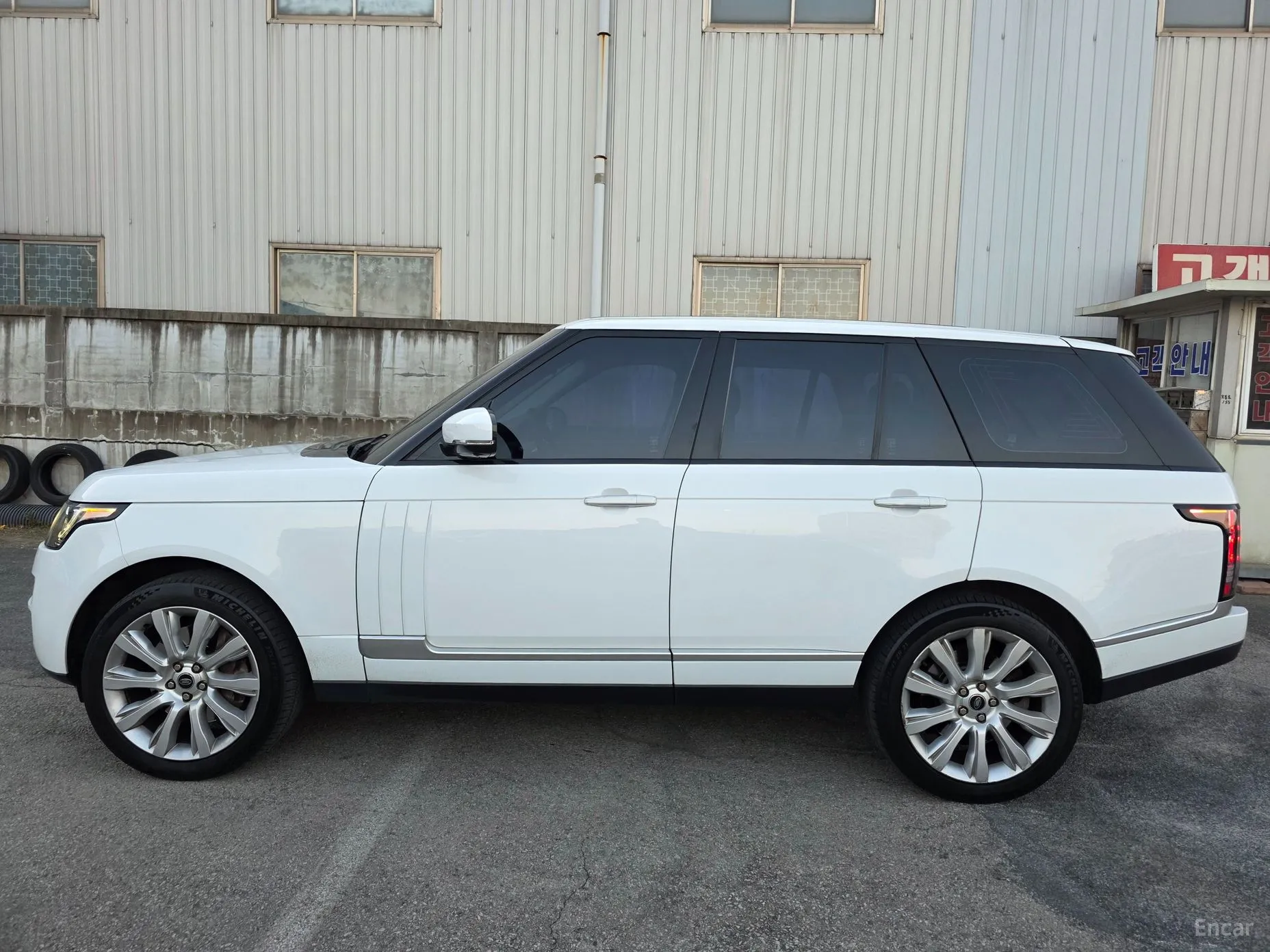 Land Rover Range Rover 4th Generation превью 4