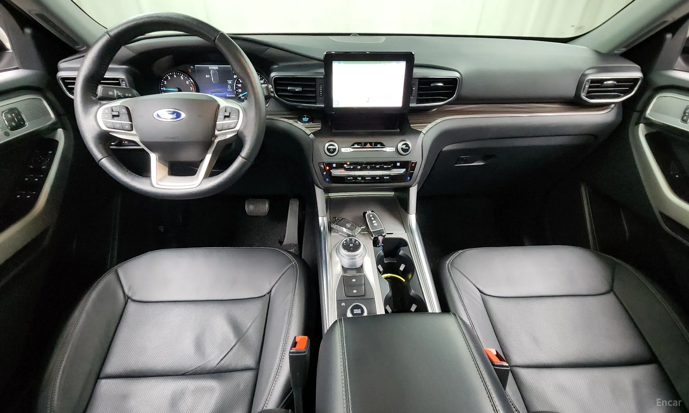 Ford Explorer 6th Generation превью 7