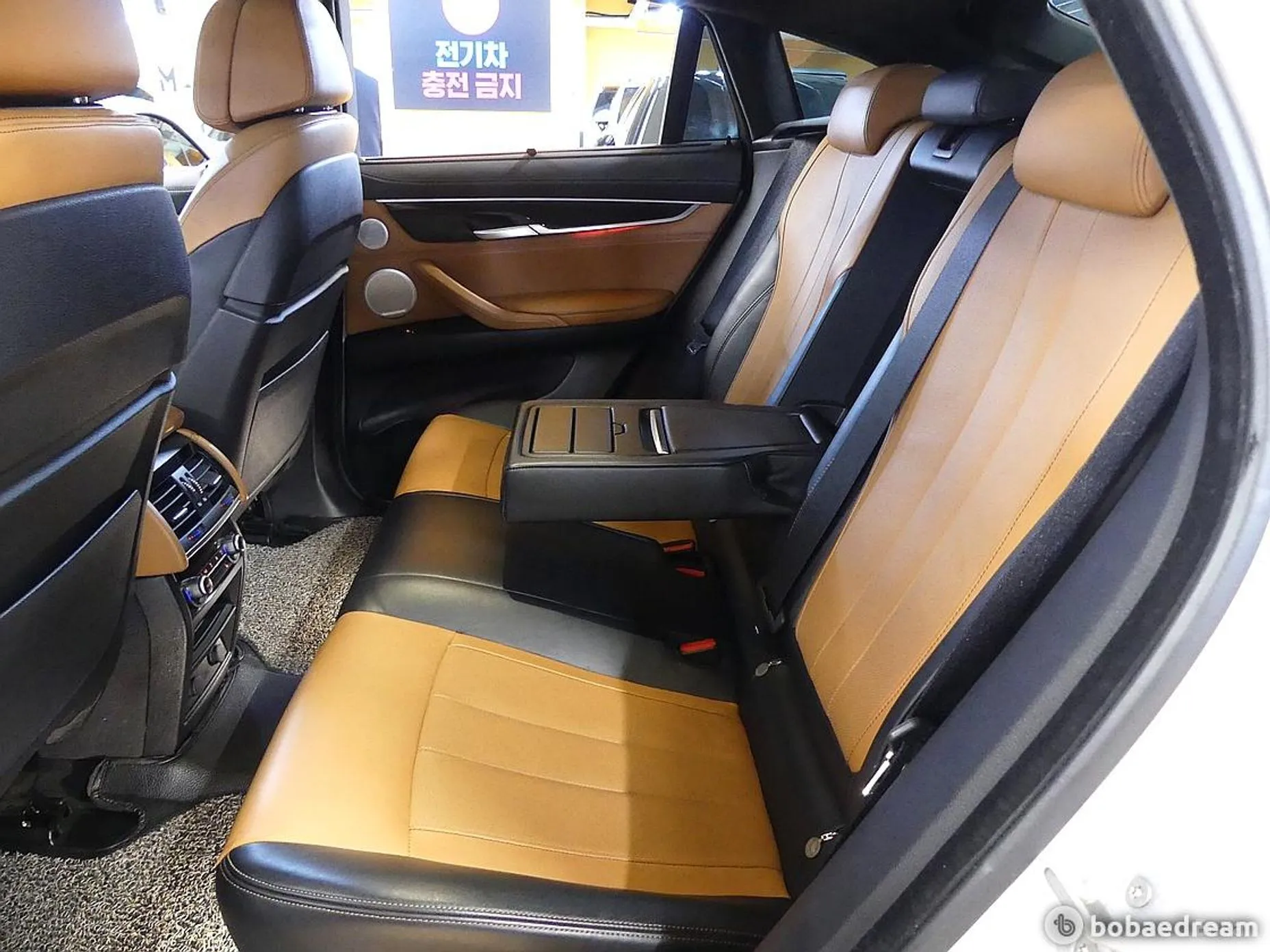 BMW X6 (F16) превью 20
