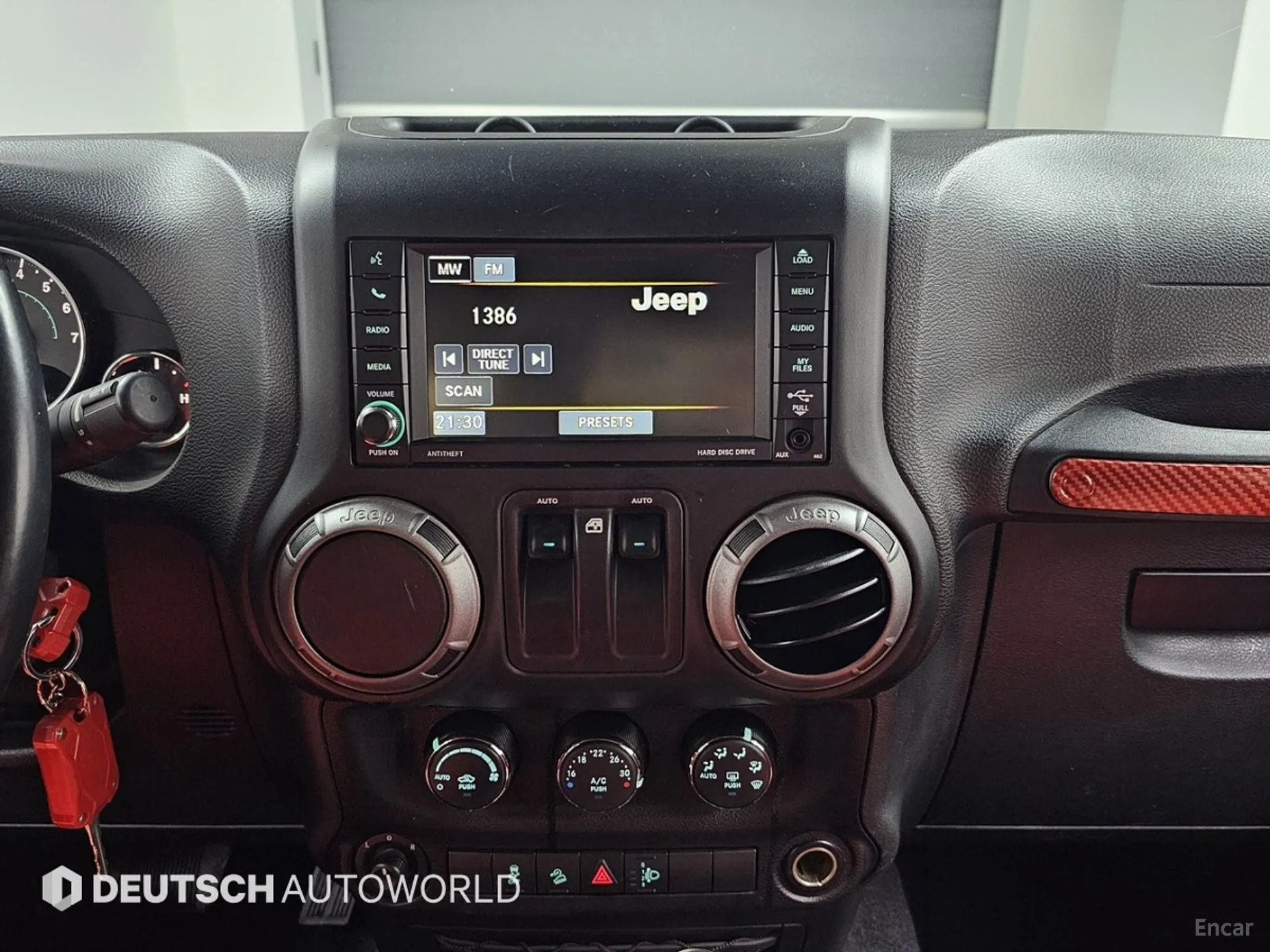 Jeep Wrangler (JK) превью 14