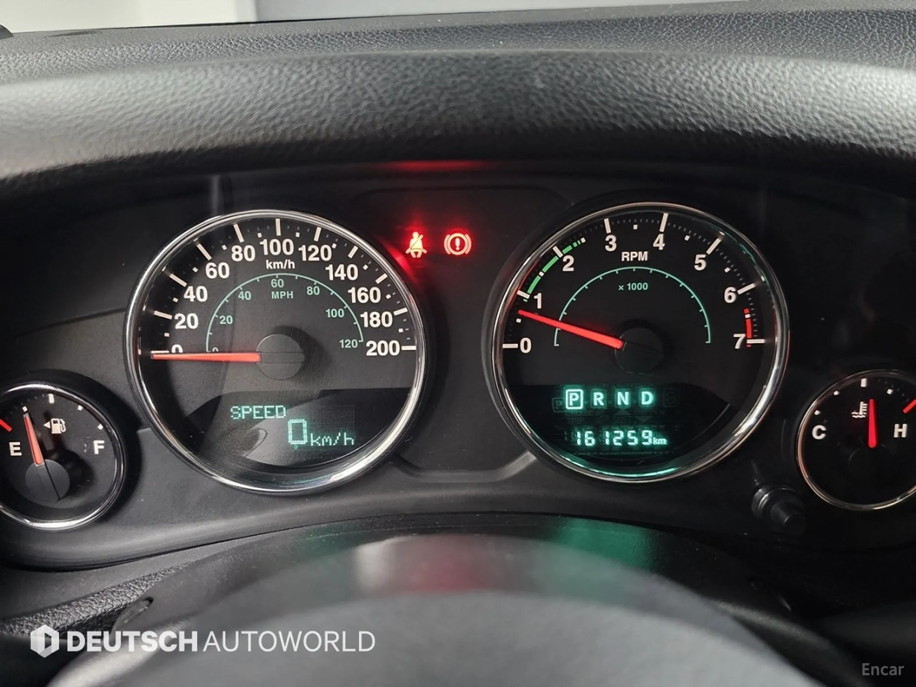 Jeep Wrangler (JK) превью 8