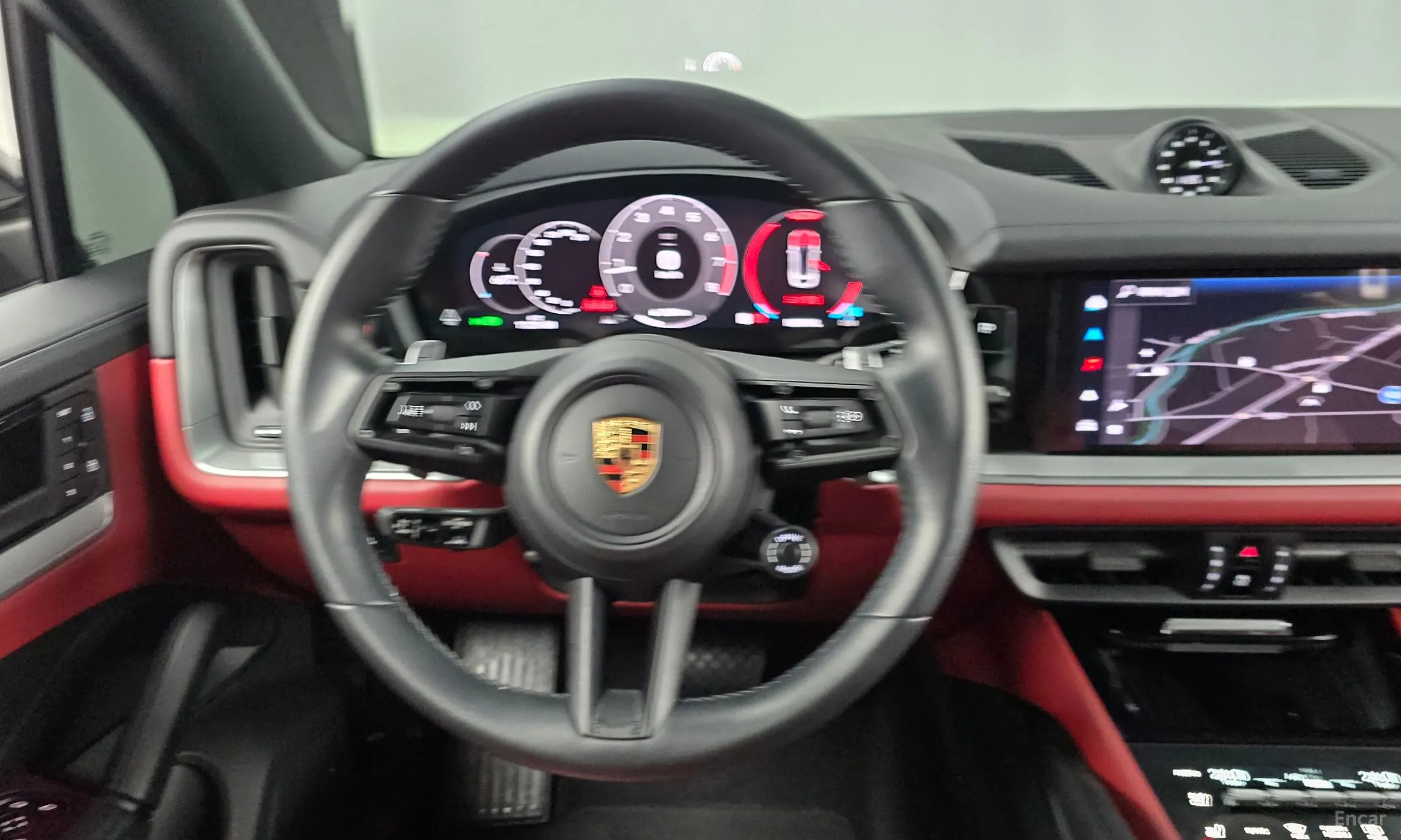 Porsche Cayenne (PO536) превью 13