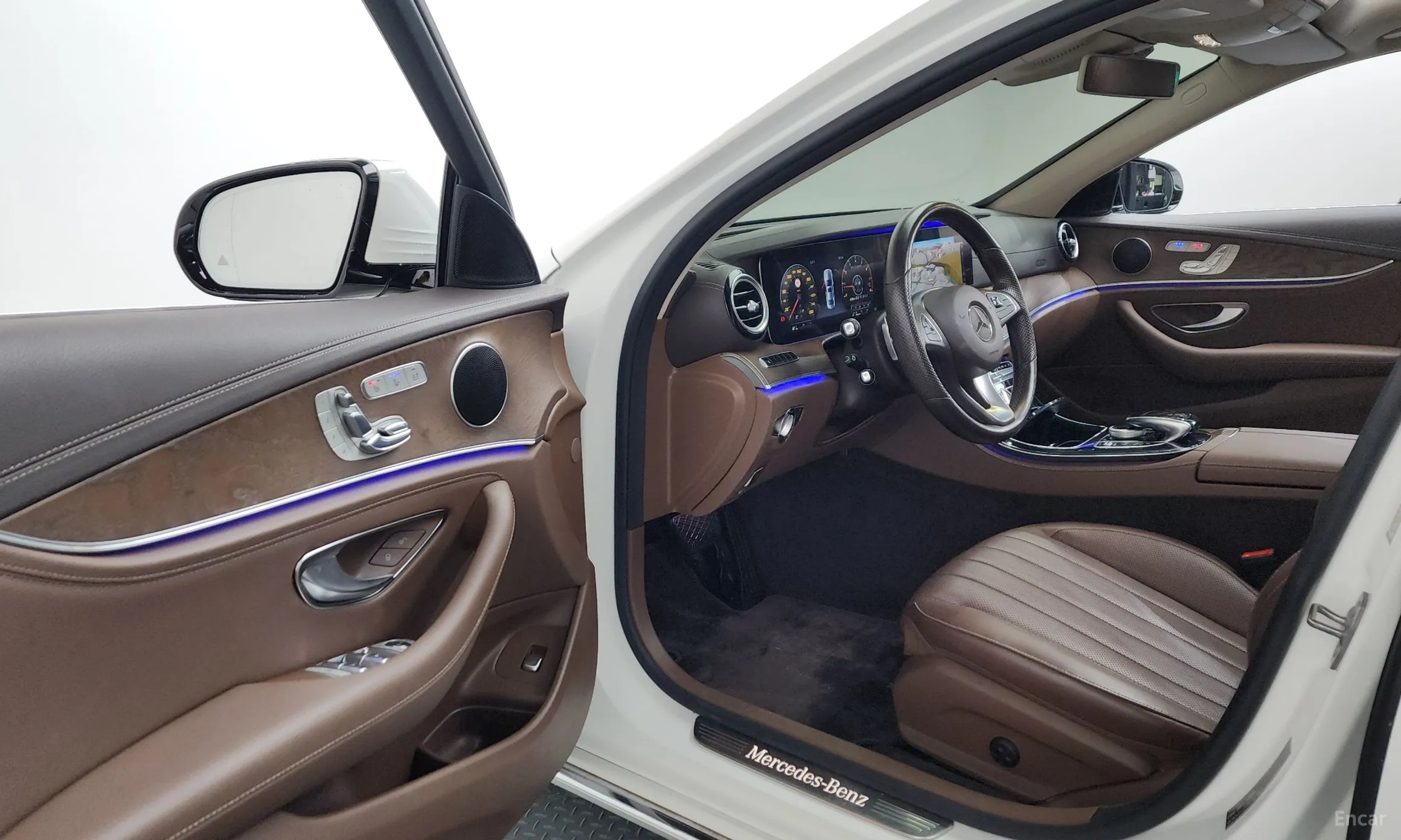 Mercedes Benz E-Class W213 превью 10