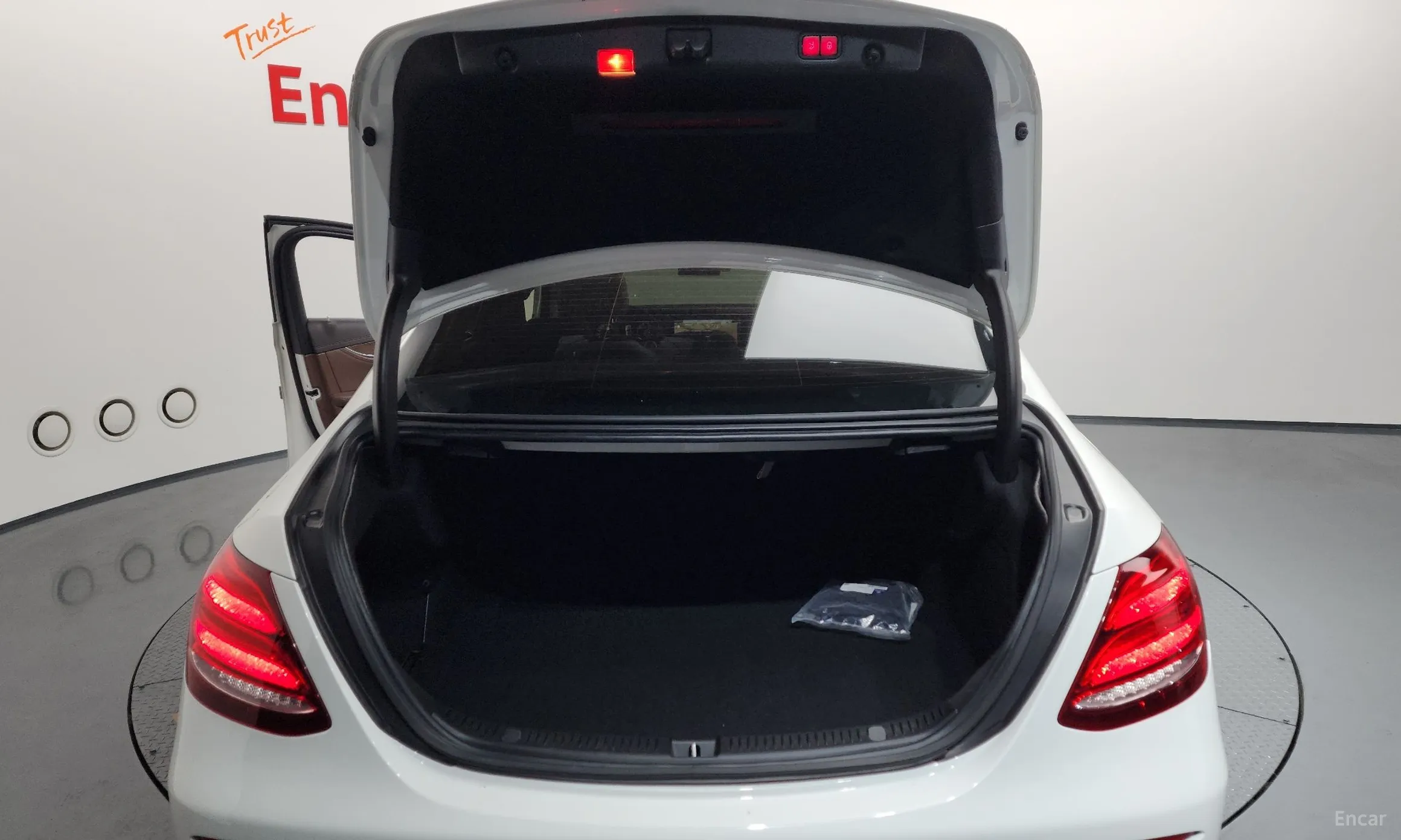 Mercedes Benz E-Class W213 превью 20