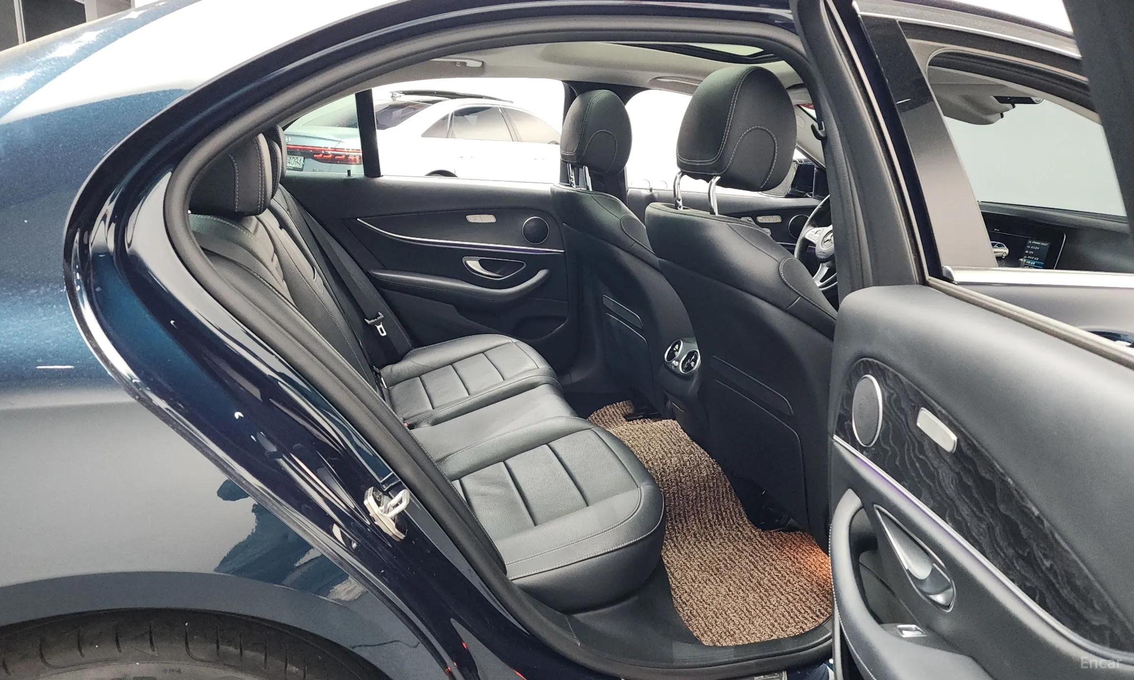 Mercedes Benz E-Class W213 превью 12