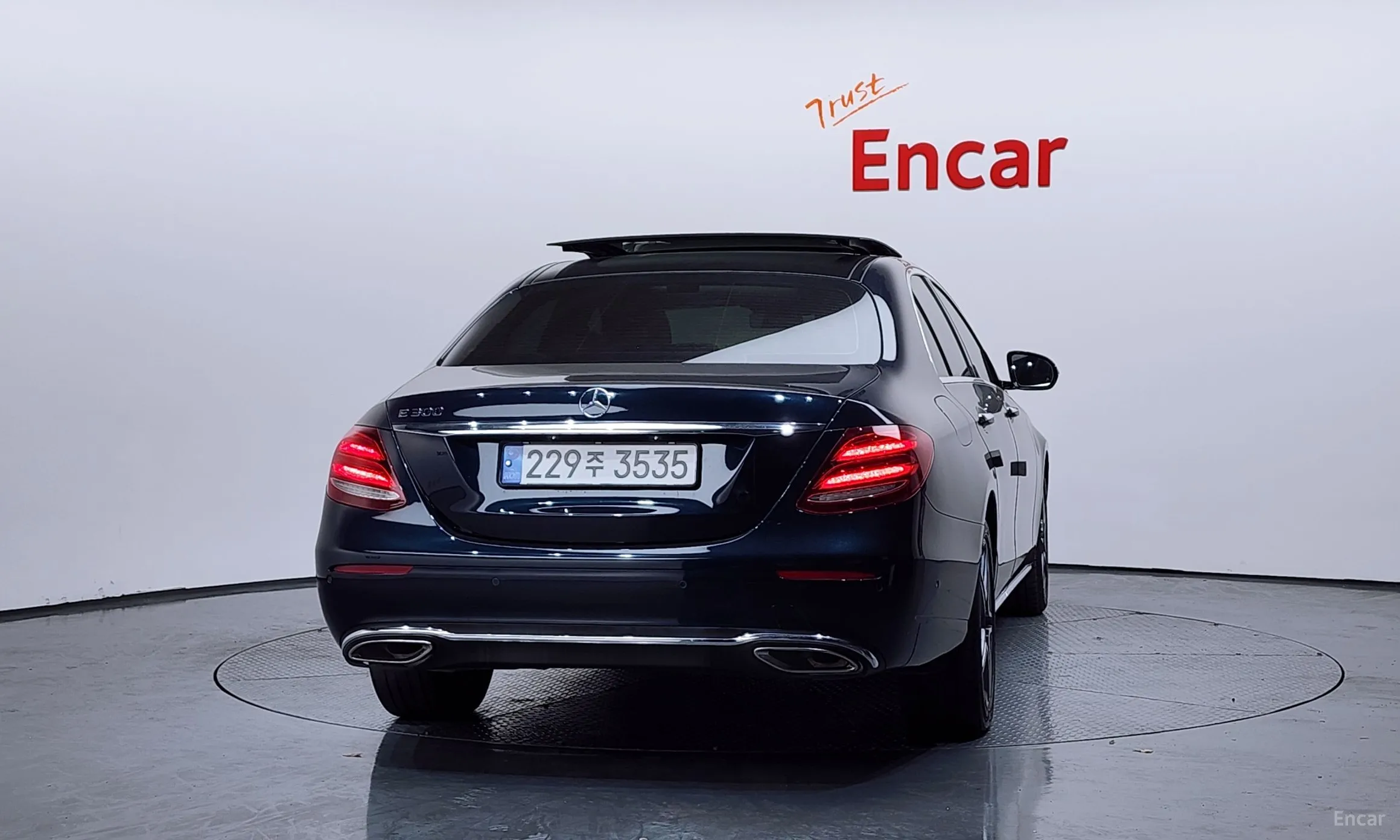 Mercedes Benz E-Class W213 превью 4