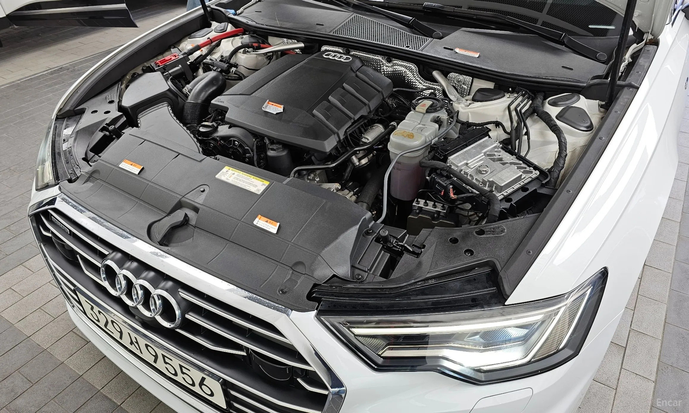 Audi A6 (C8) превью 6
