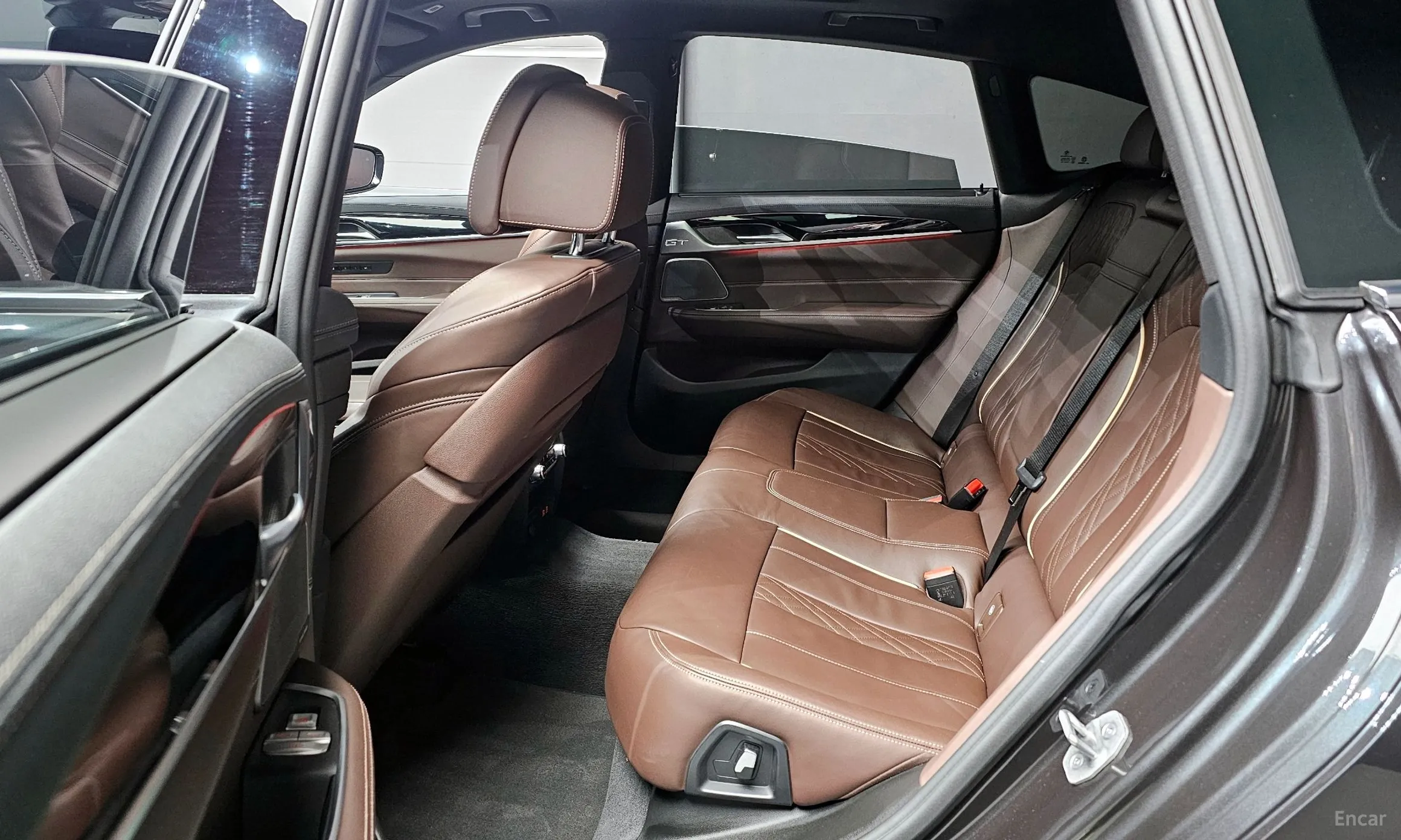 BMW 6-Series GT (G32) превью 13