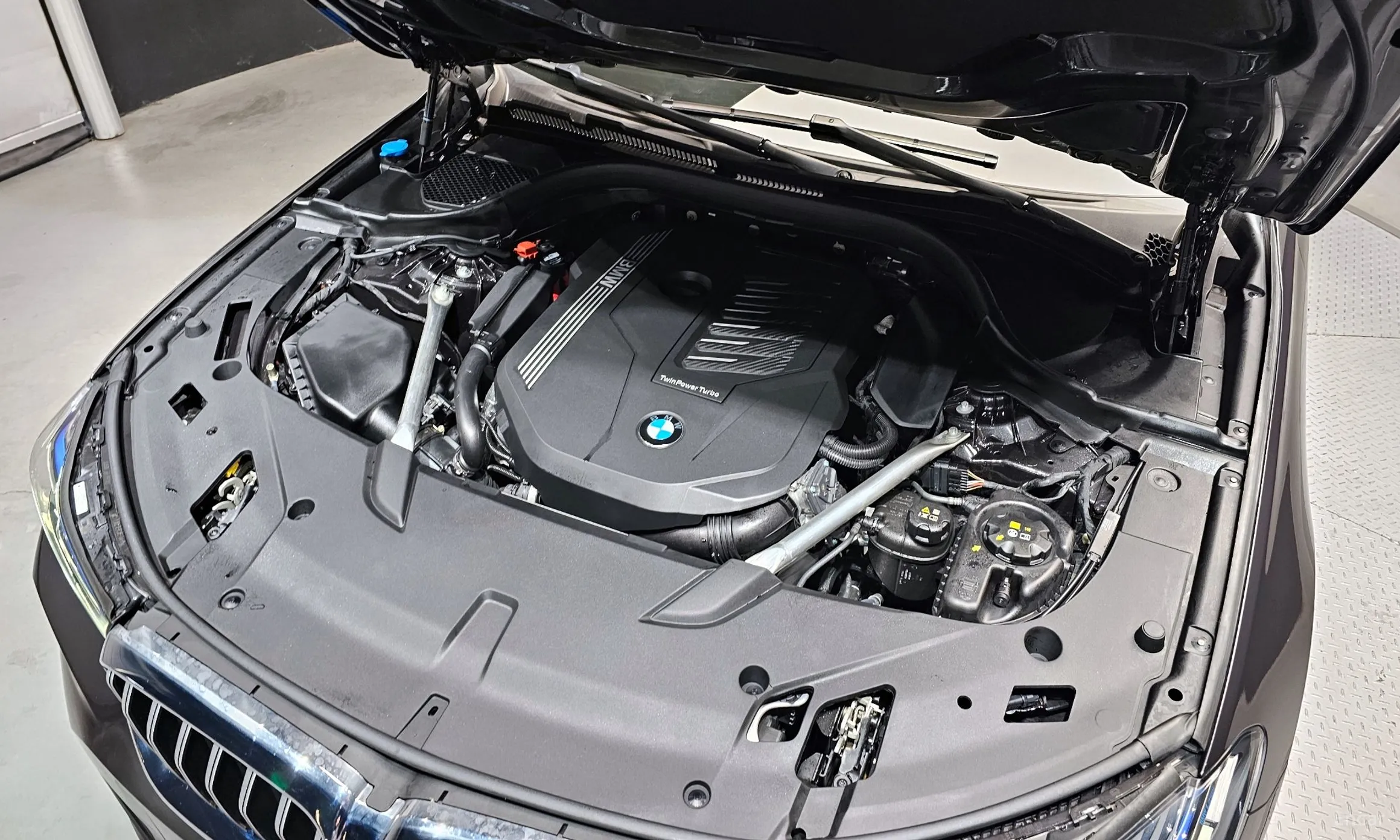 BMW 6-Series GT (G32) превью 6