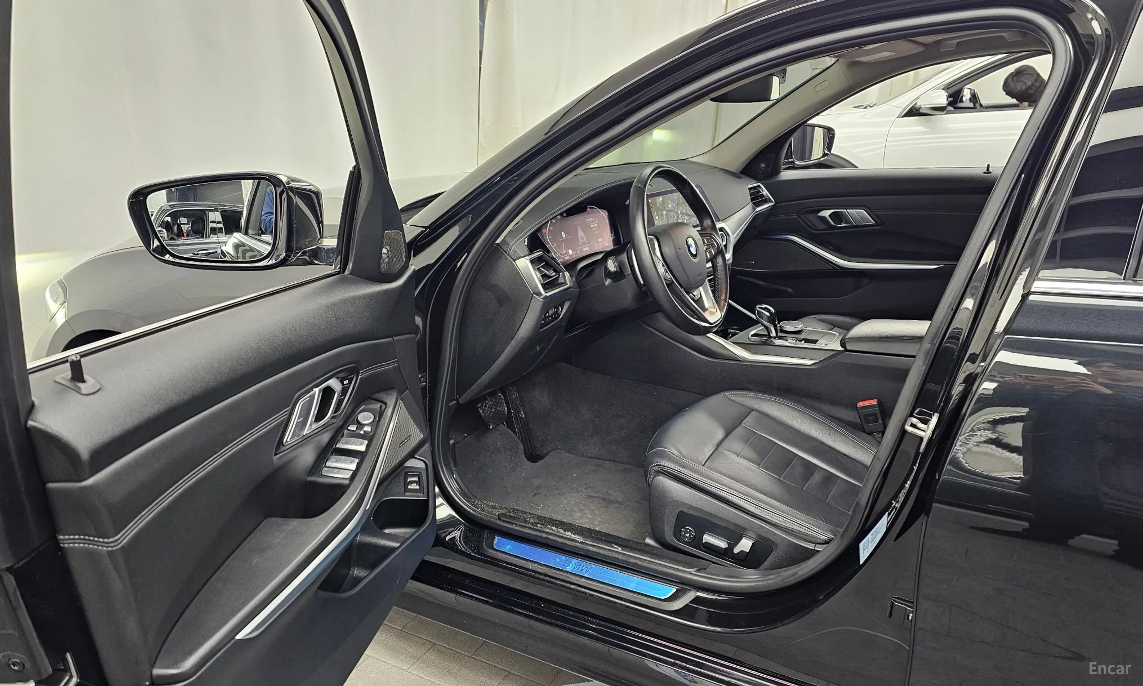 BMW 3 Series (G20) превью 10