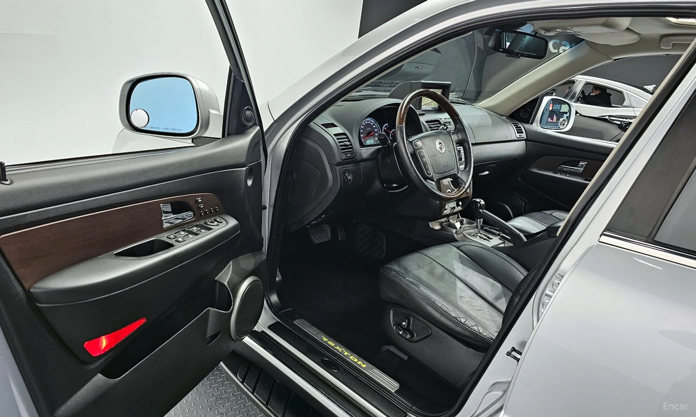 KG Mobility (SsangYong) Rexton W превью 11