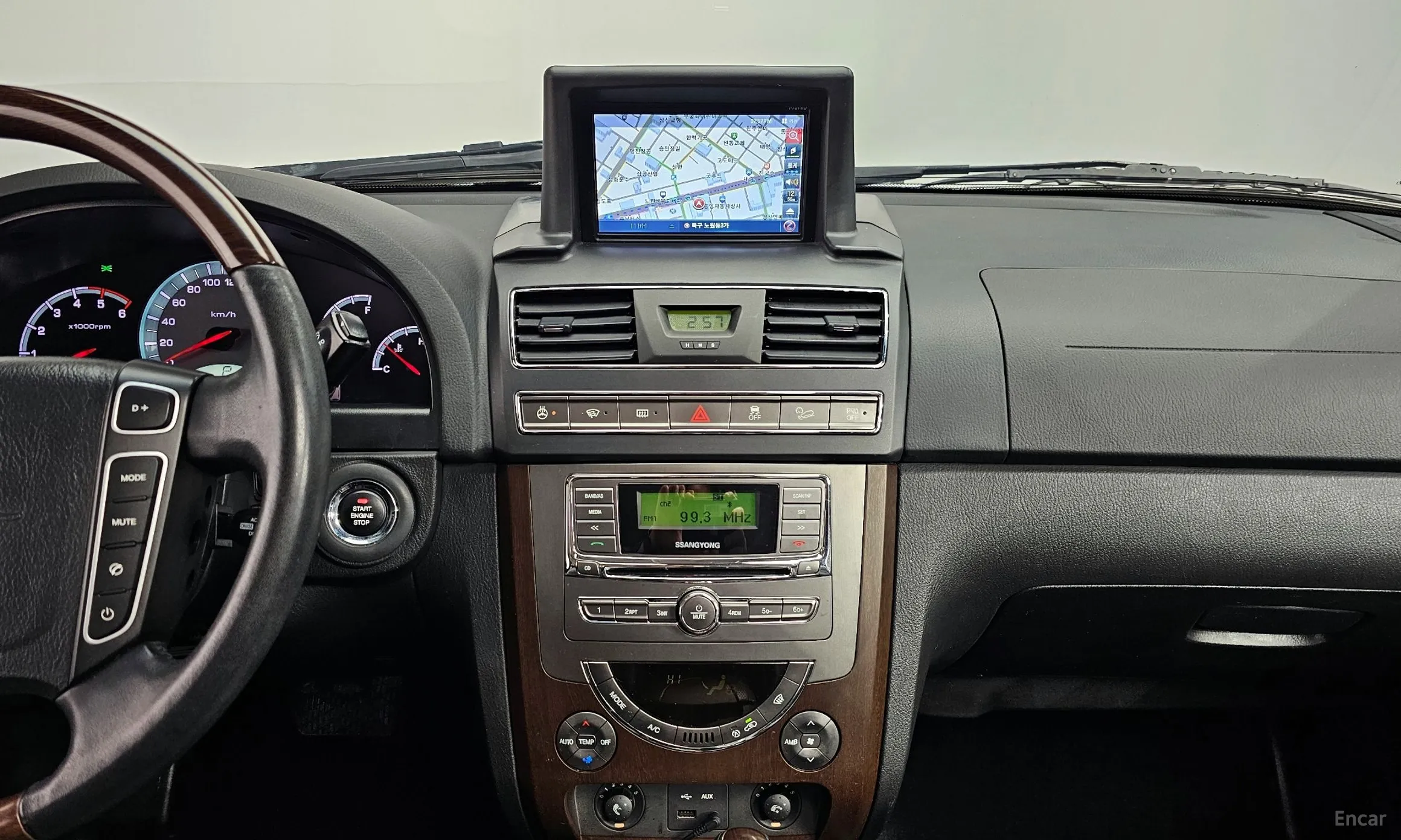 KG Mobility (SsangYong) Rexton W превью 16