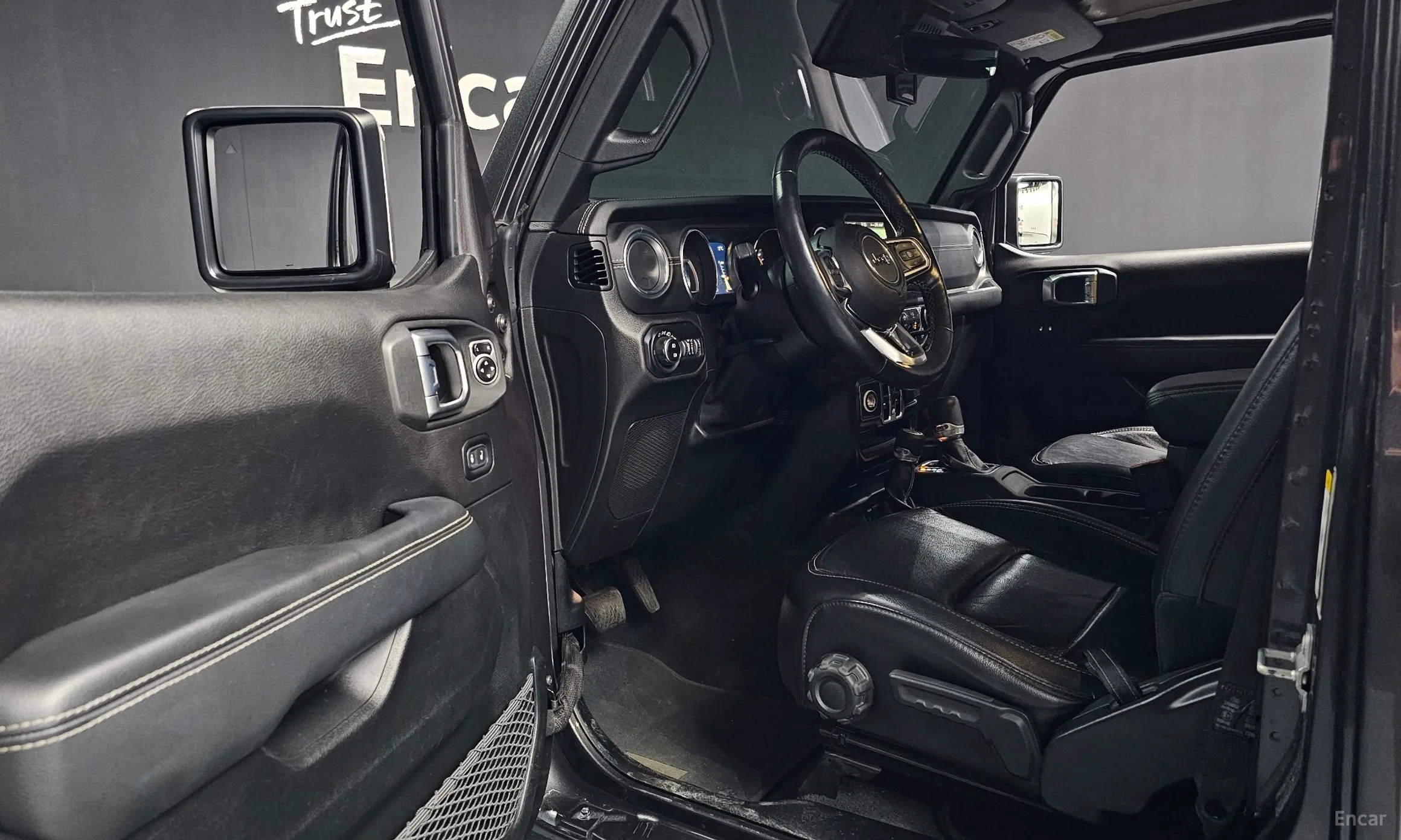 Jeep Wrangler (JL) превью 10