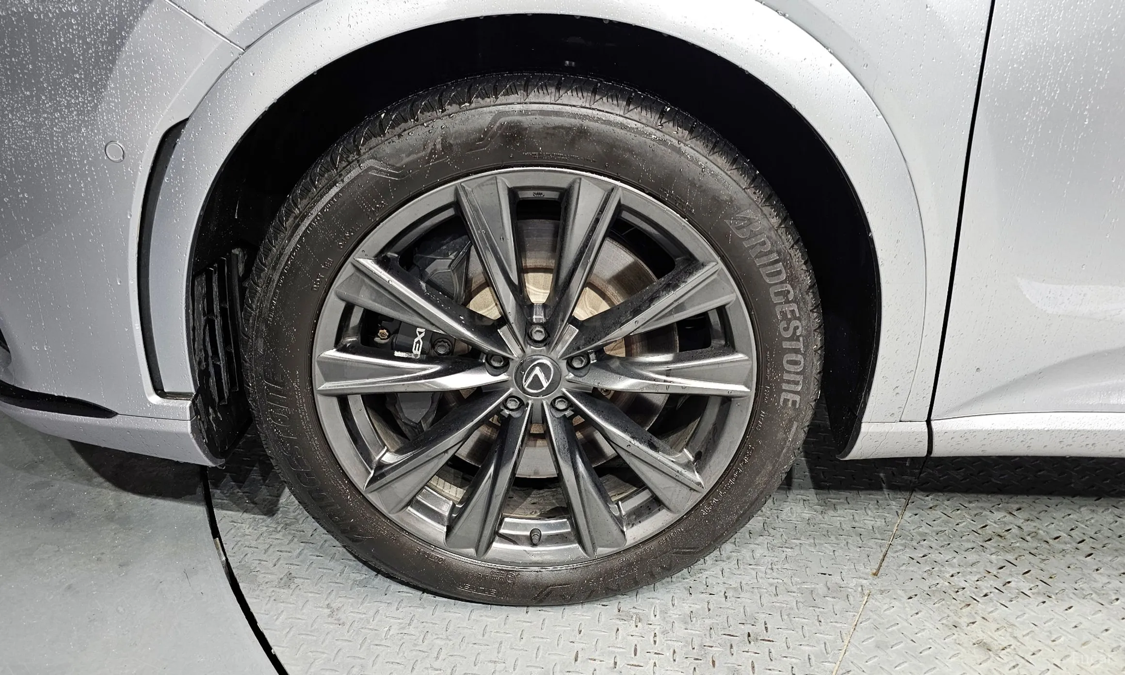 Lexus RX500h 5th Generation превью 5
