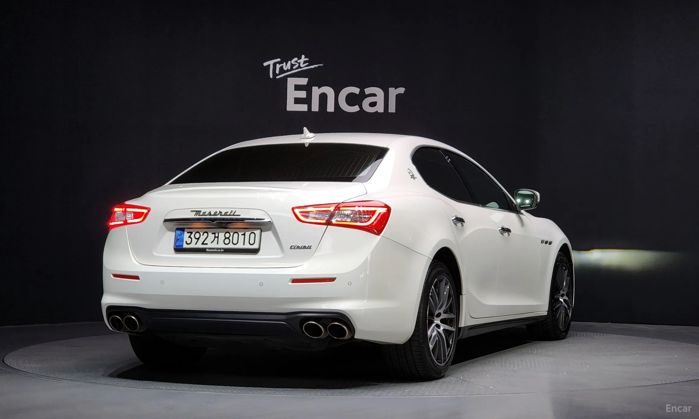 Maserati Ghibli превью 2