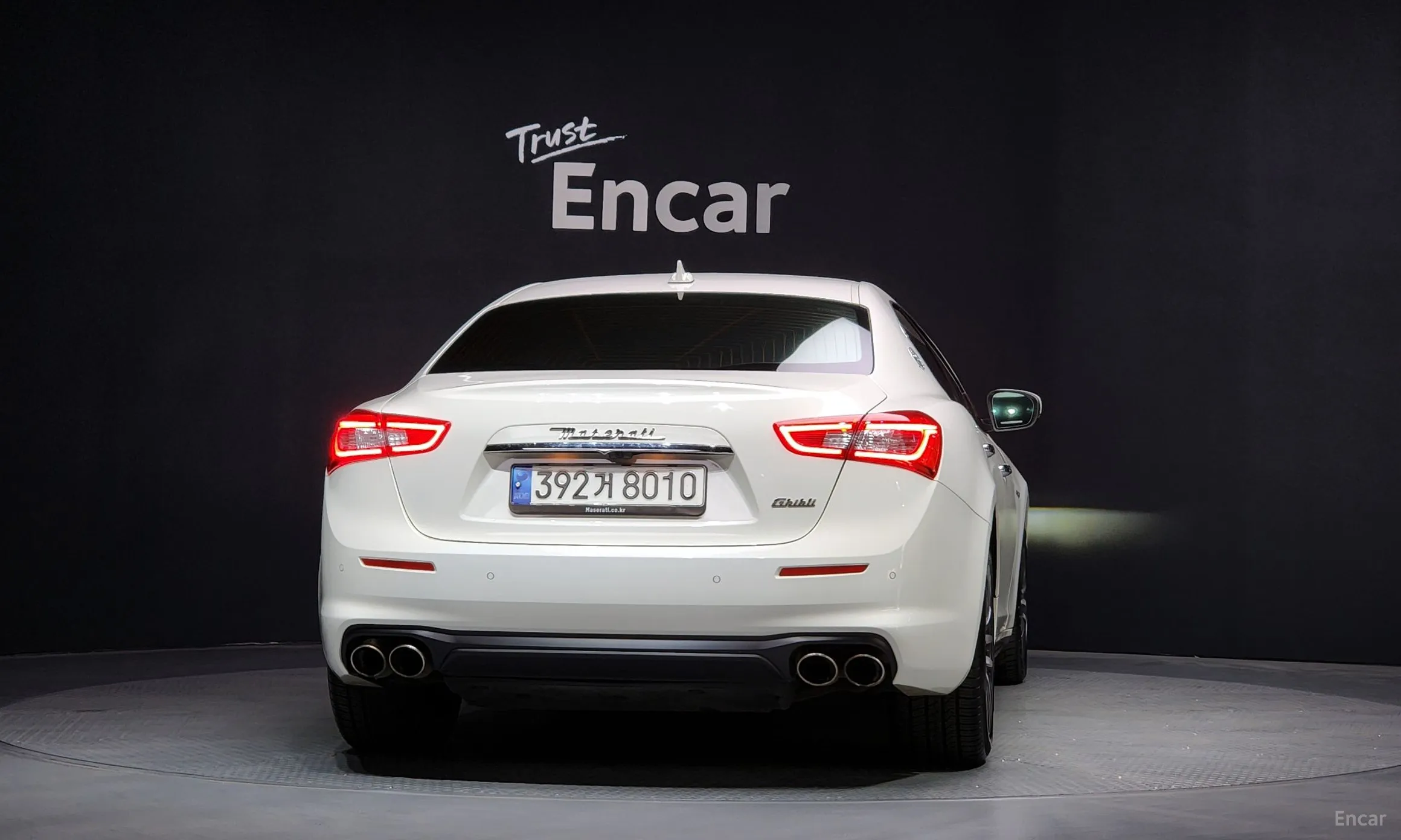 Maserati Ghibli превью 4