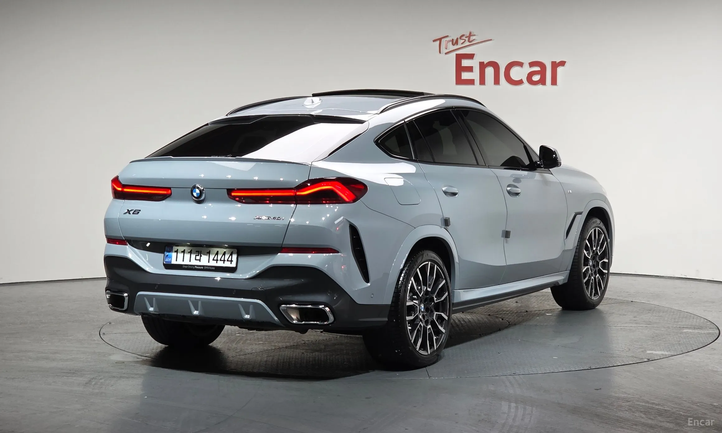 BMW X6 (G06)