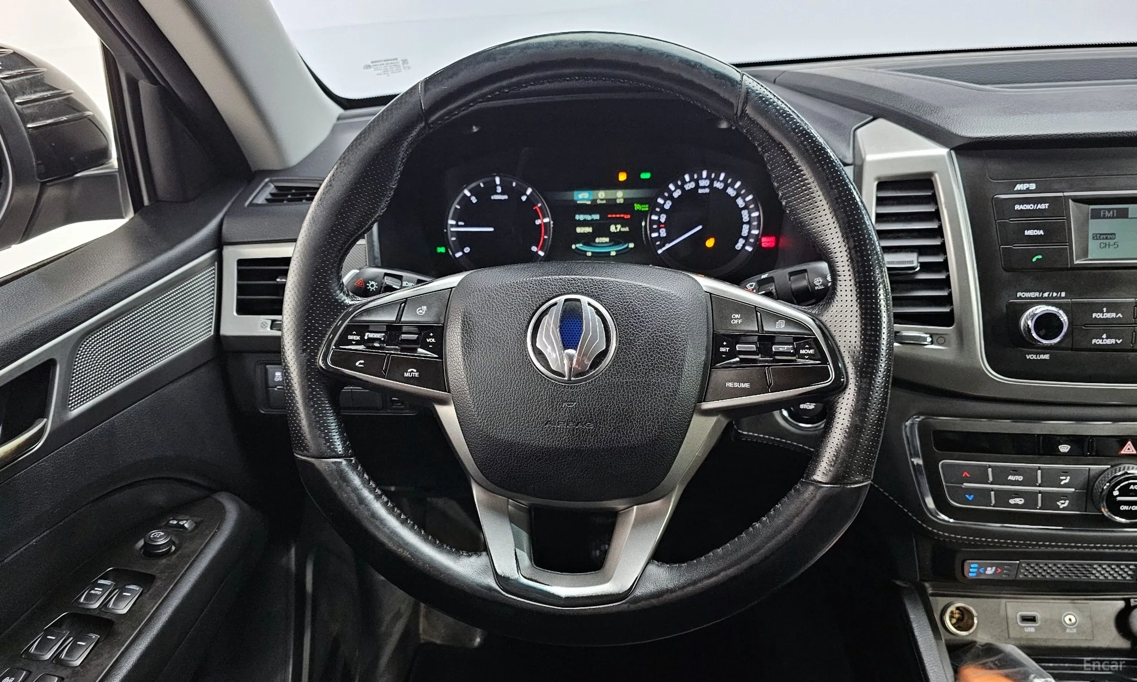 KG Mobility (SsangYong) Rexton Sports превью 14