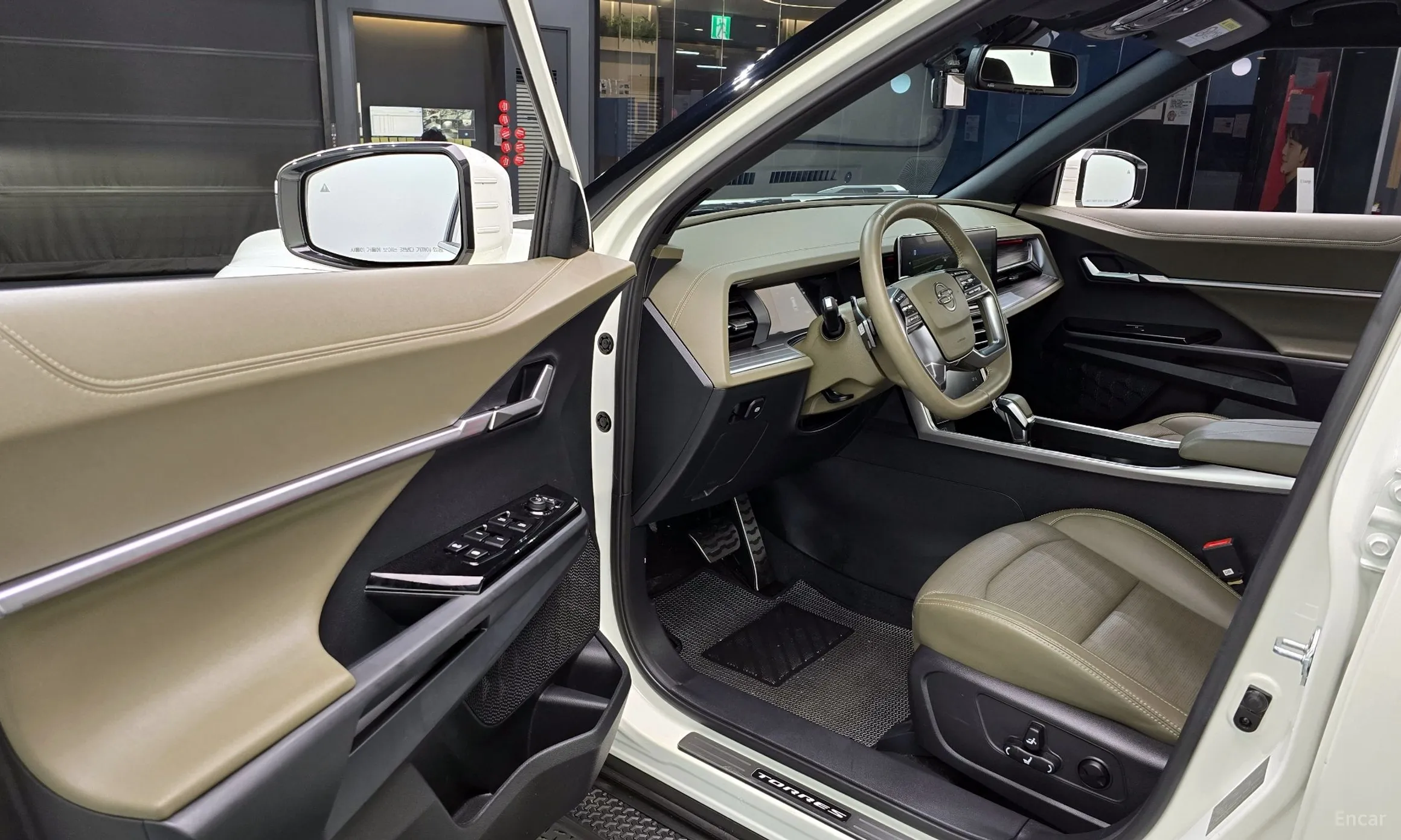 KG Mobility (SsangYong) Torres превью 11