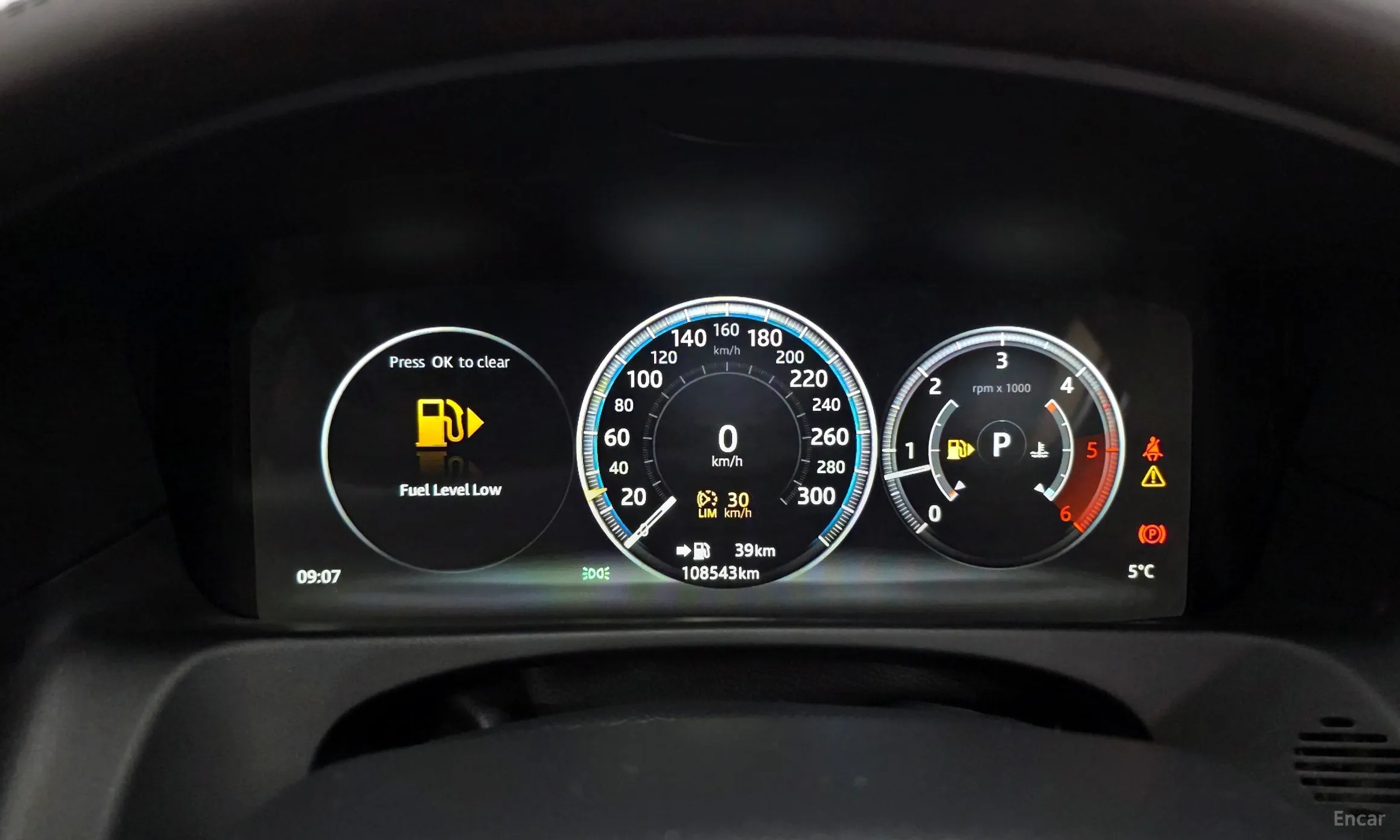 Jaguar XF (x260) превью 8