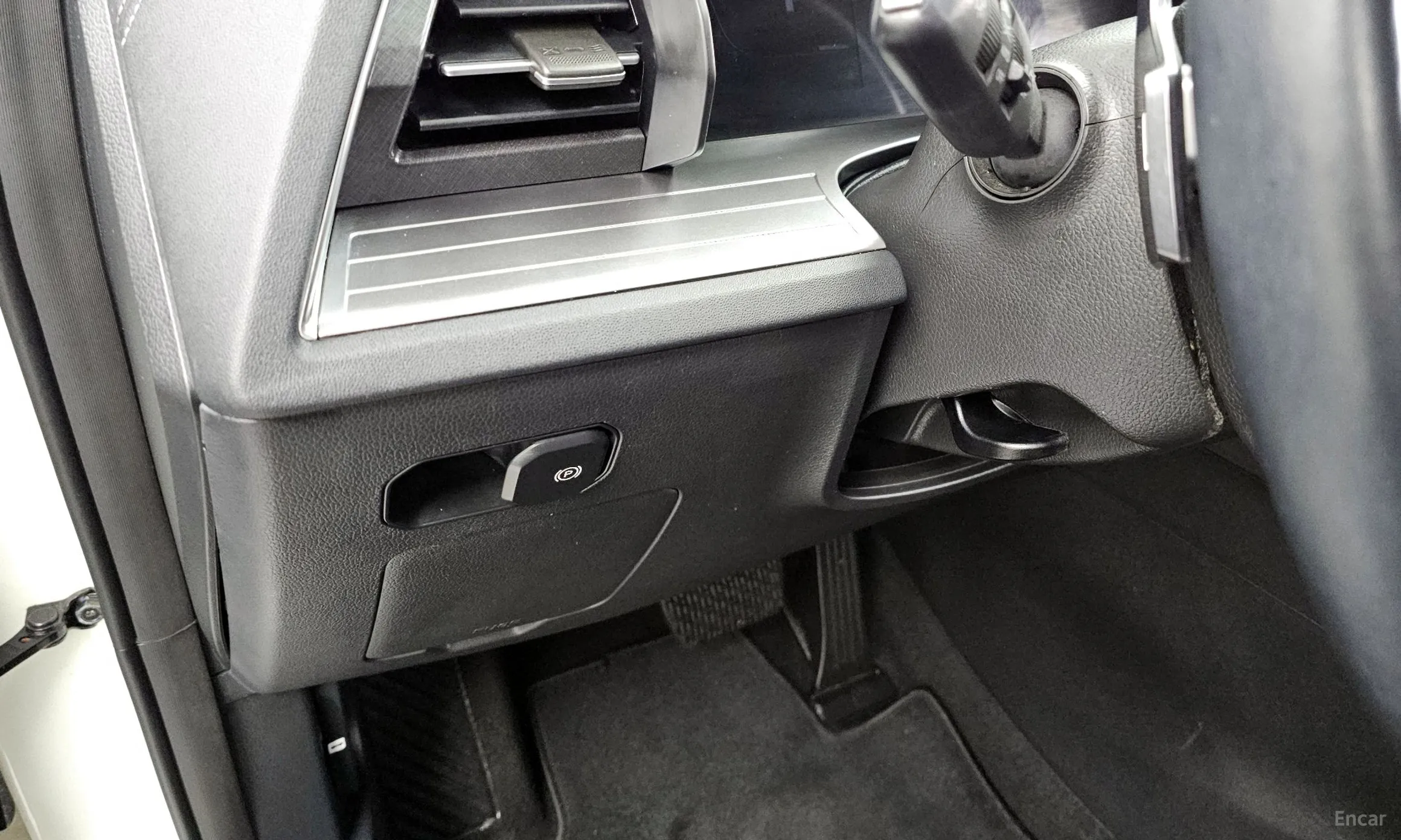KG Mobility (SsangYong) Torres превью 16