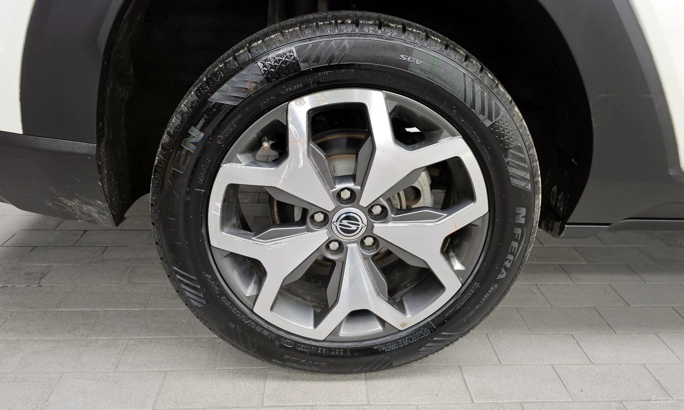 KG Mobility (SsangYong) Torres превью 5