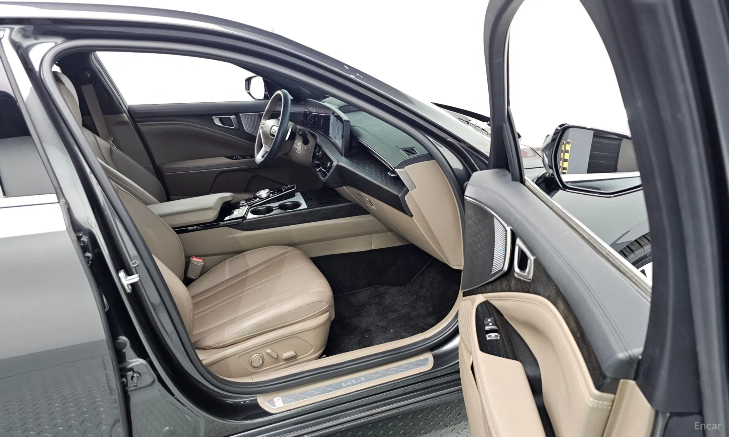 Kia K8 превью 11